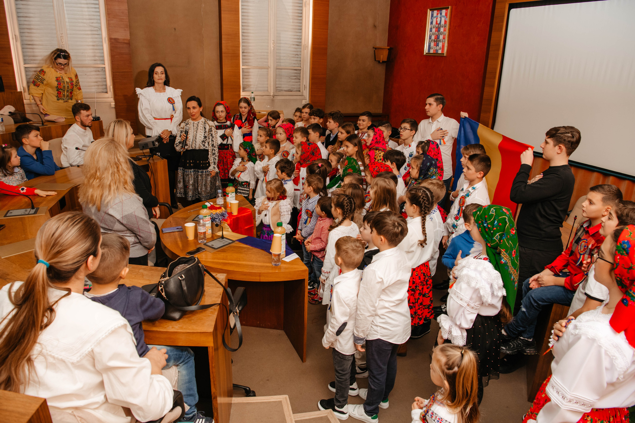 Dor de casa, proiect initiat alaturi de Ambasada Romaniei din Paris