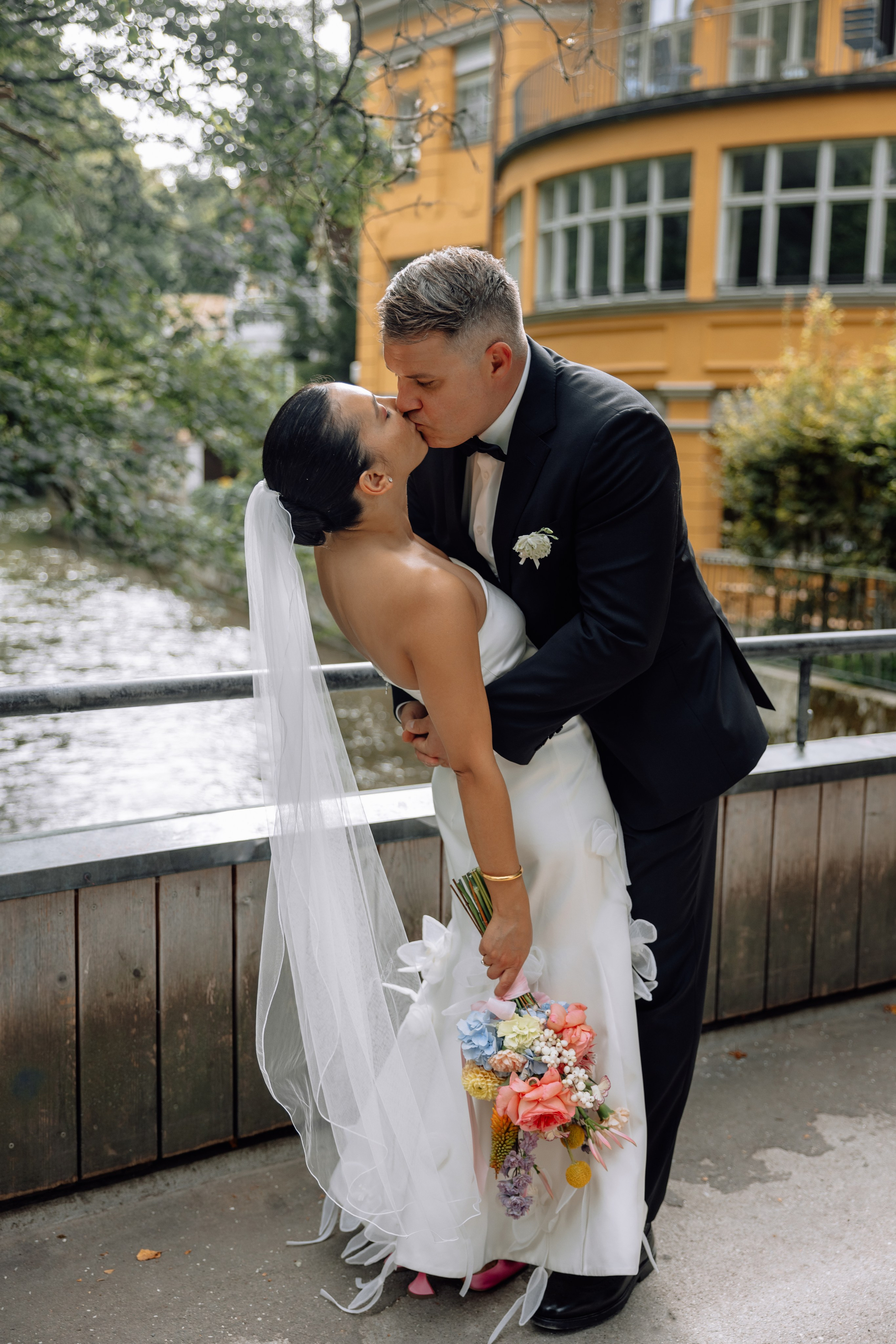 Hochzeit im Standesamt Mandlstraße München | Mauke Fotografie