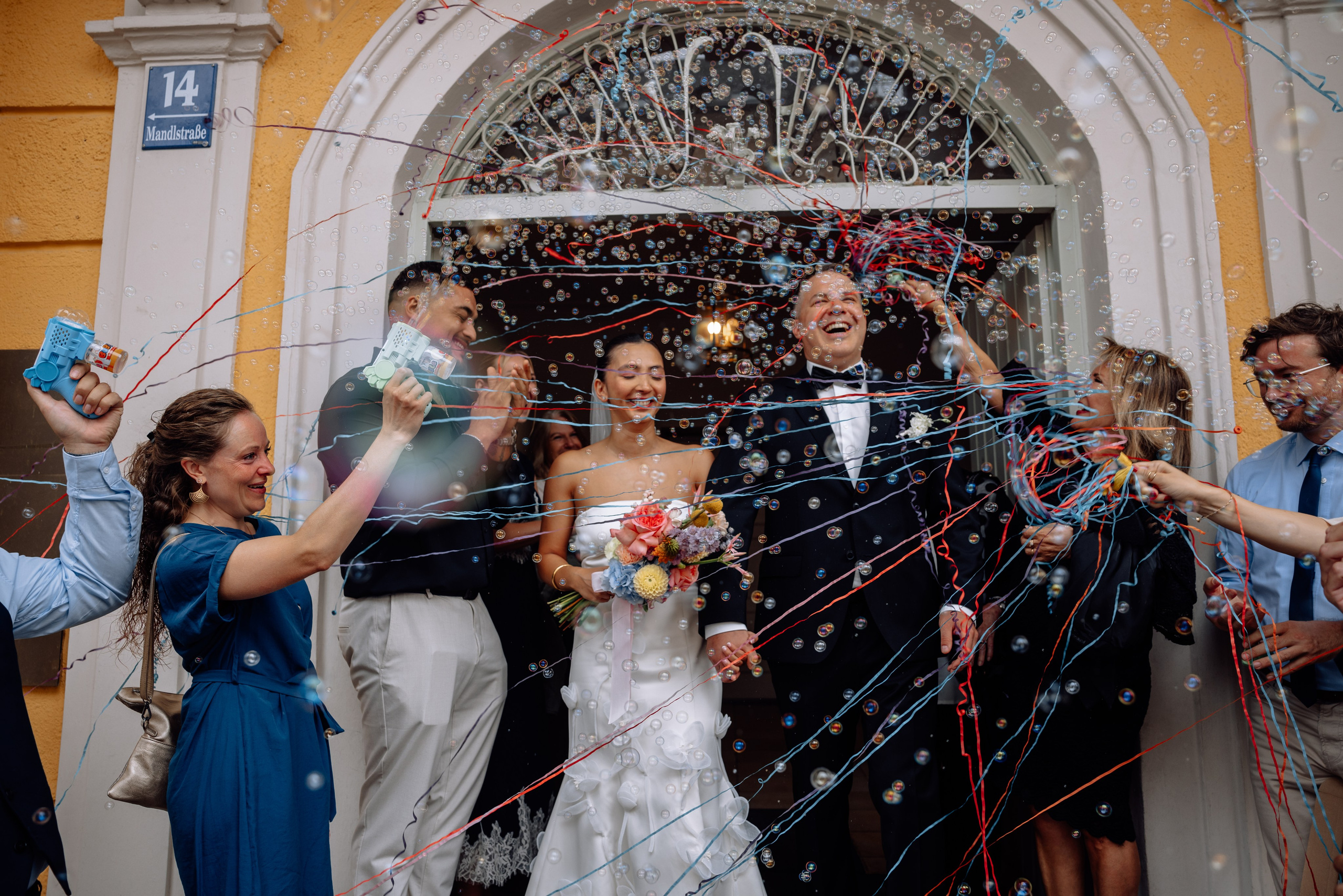 Hochzeit im Standesamt Mandlstraße München | Mauke Fotografie