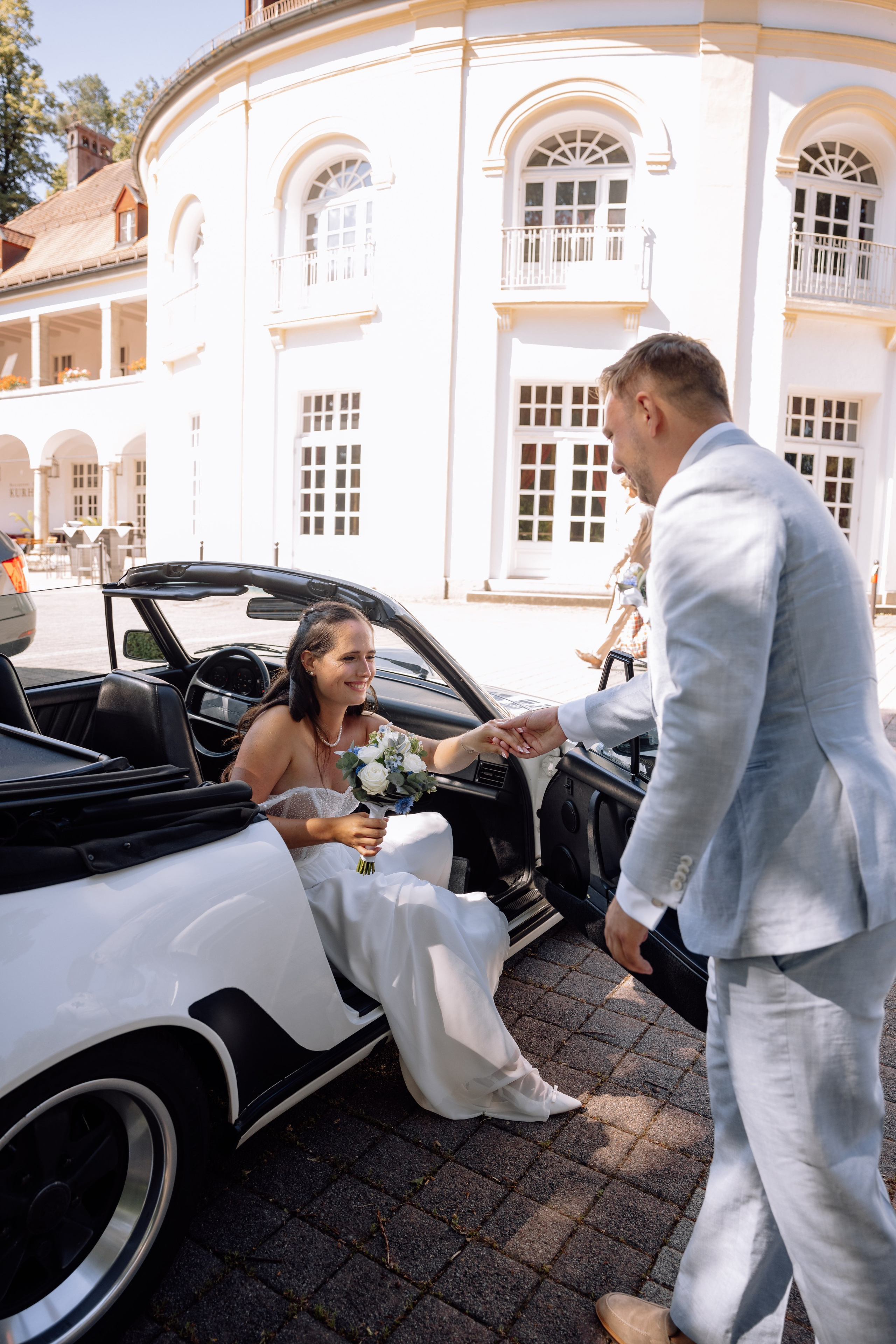 Hanna & Jonas – Getting Ready. Hochzeitsfotografin München & Bayern | Tanja Mauke Fotografie