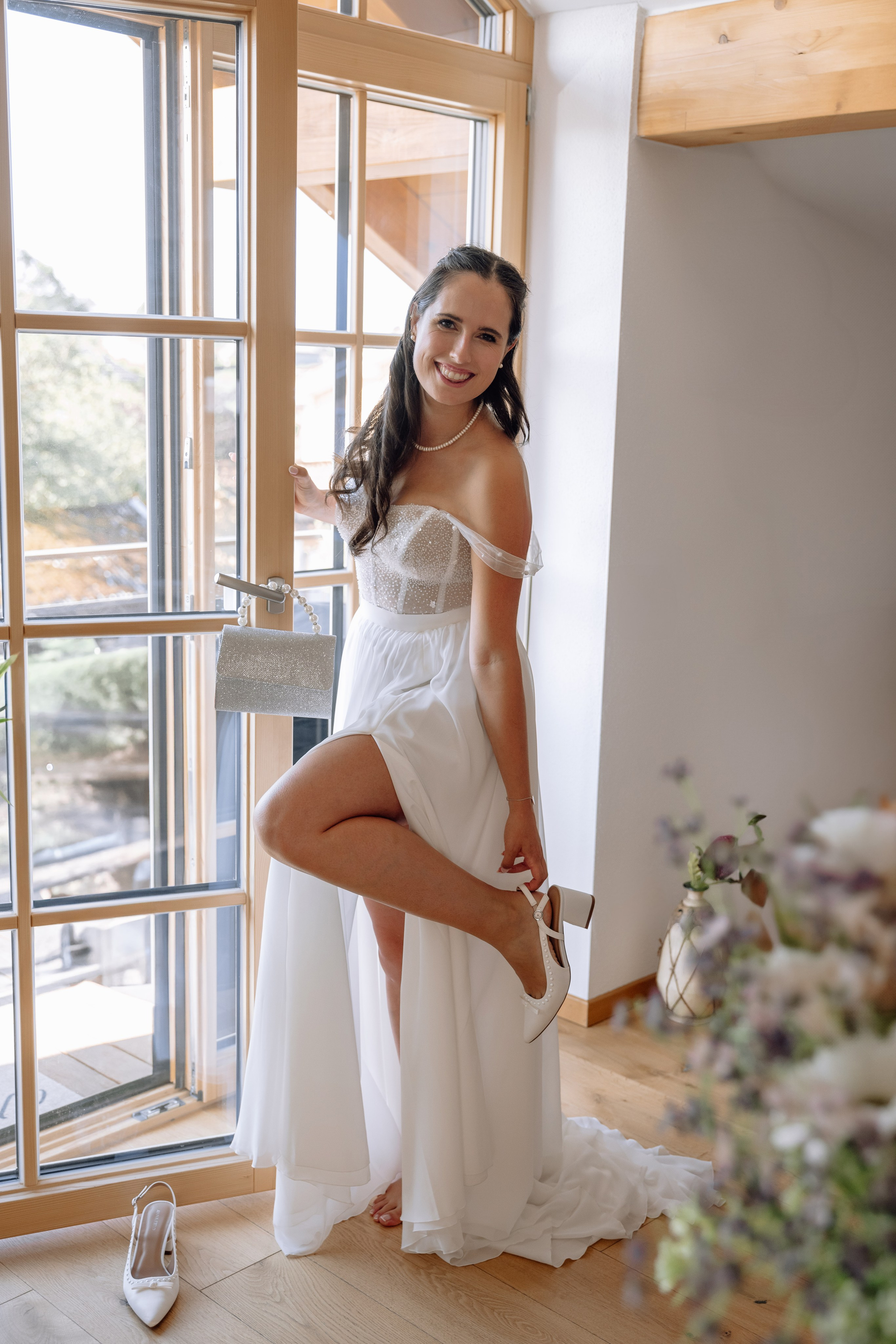 Hanna & Jonas – Getting Ready. Hochzeitsfotografin München & Bayern | Tanja Mauke Fotografie