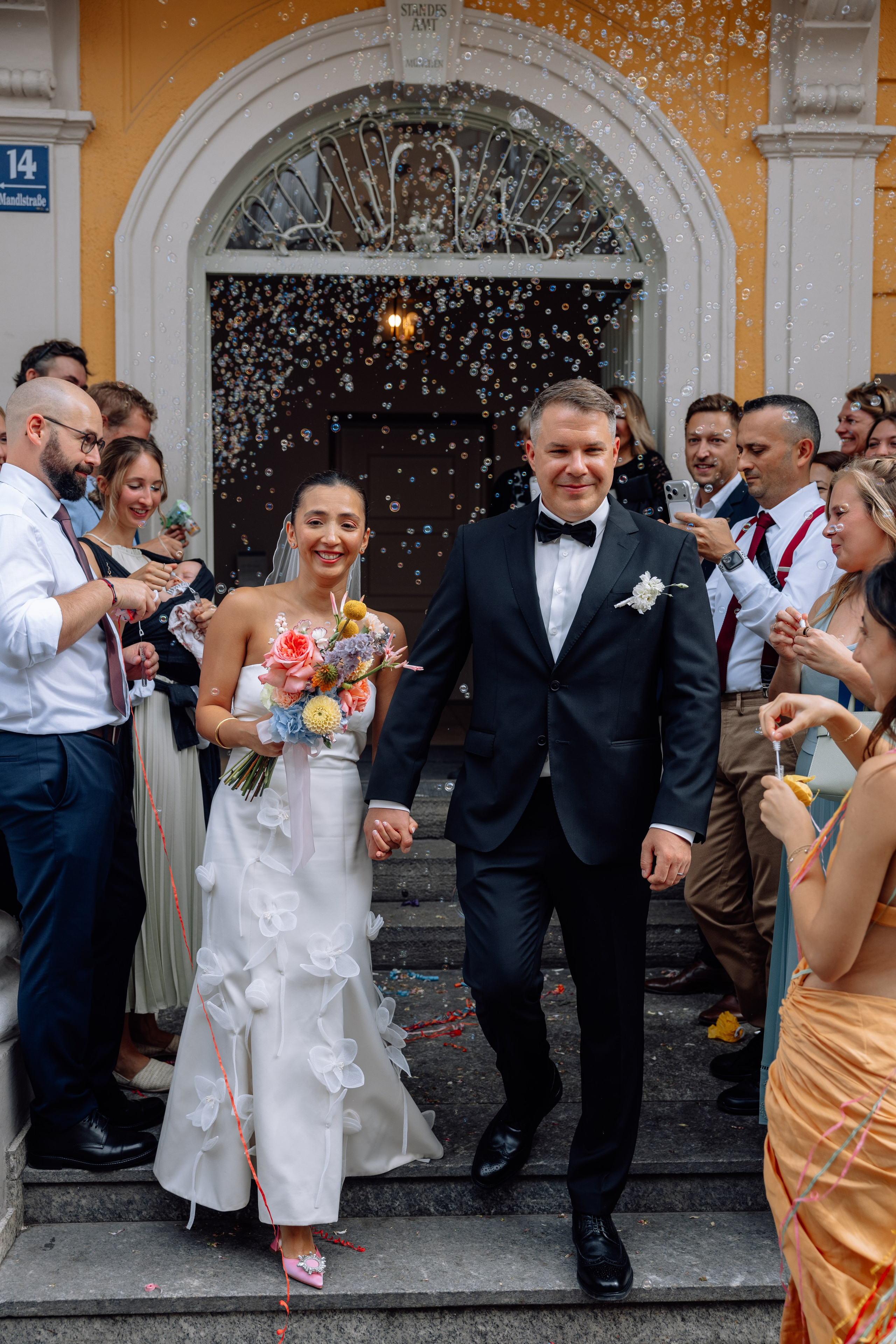 Hochzeit im Standesamt Mandlstraße München | Mauke Fotografie