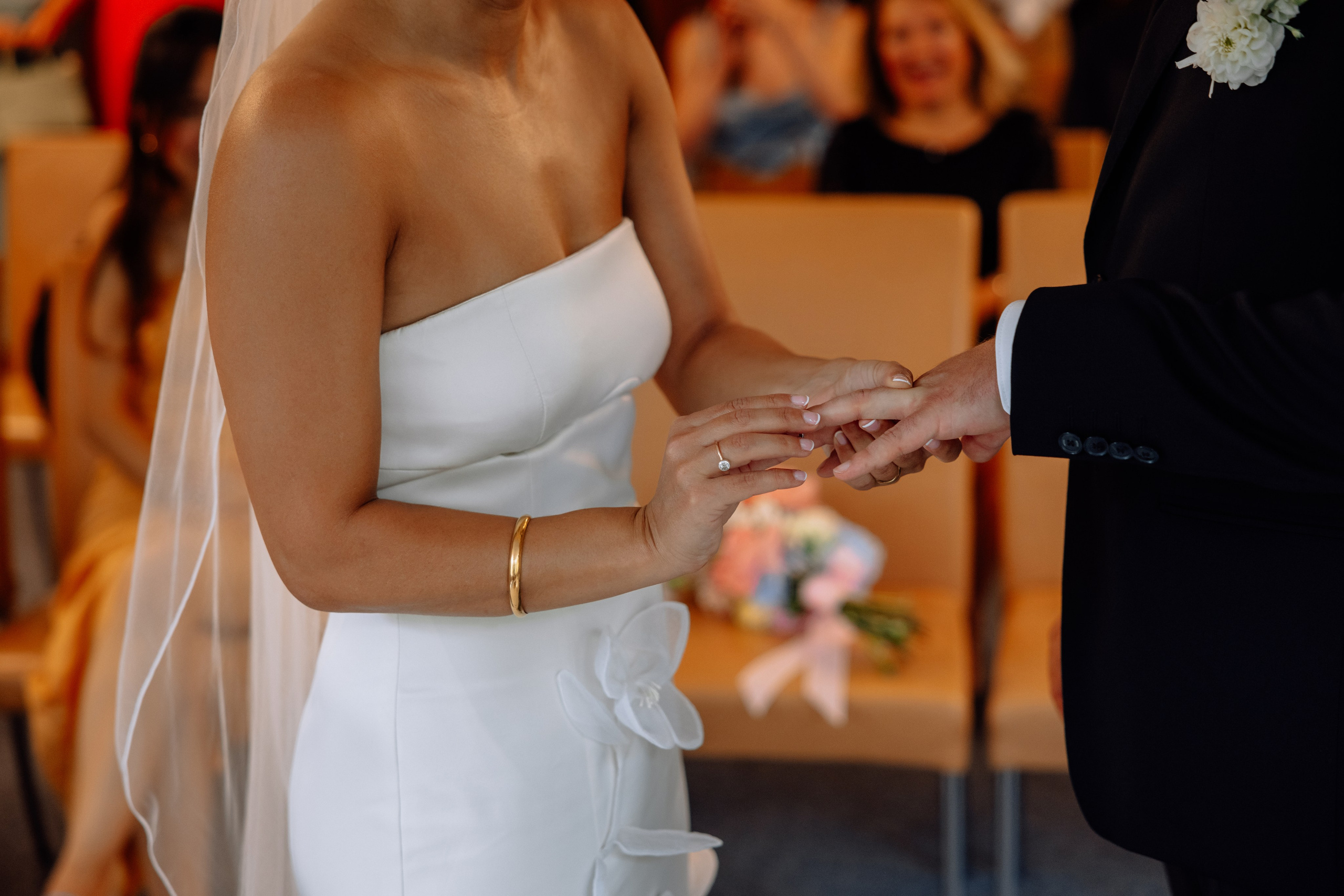 Hochzeit im Standesamt Mandlstraße München | Mauke Fotografie