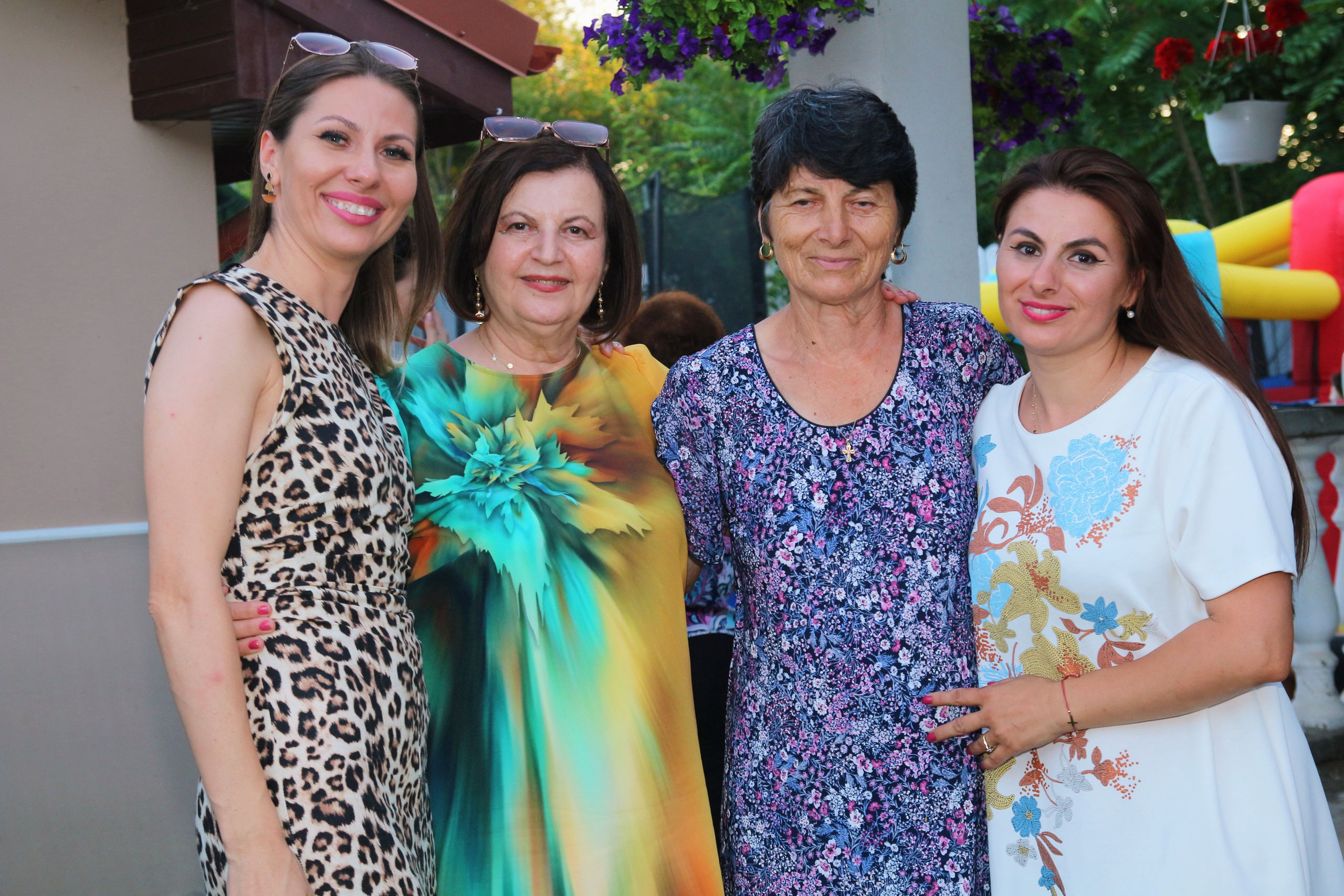 BYZO MEDIA. PETRU BYZO - family and children photographer in ROMANIA