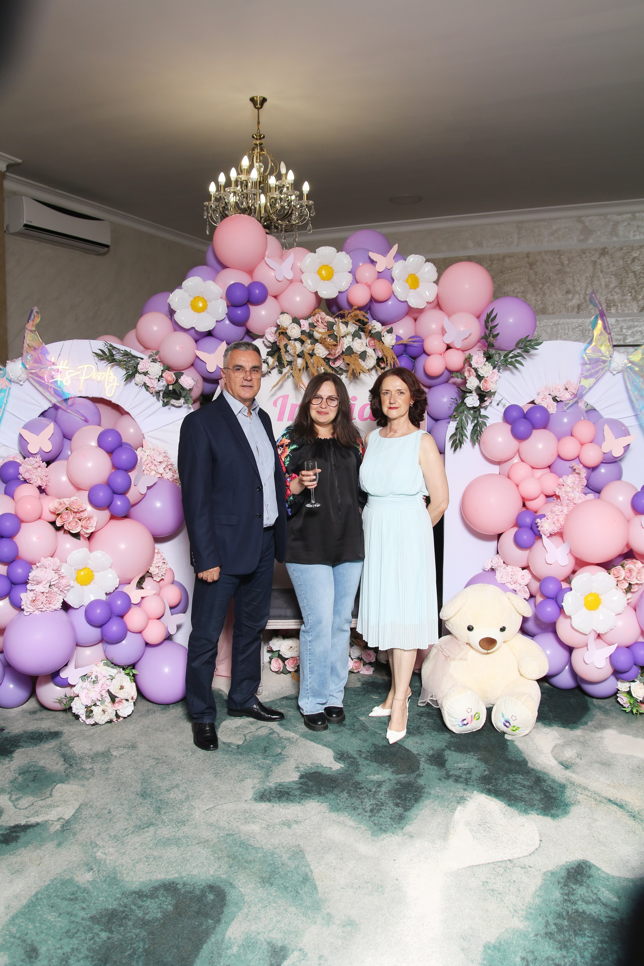 BYZO MEDIA. PETRU BYZO - family and children photographer in ROMANIA