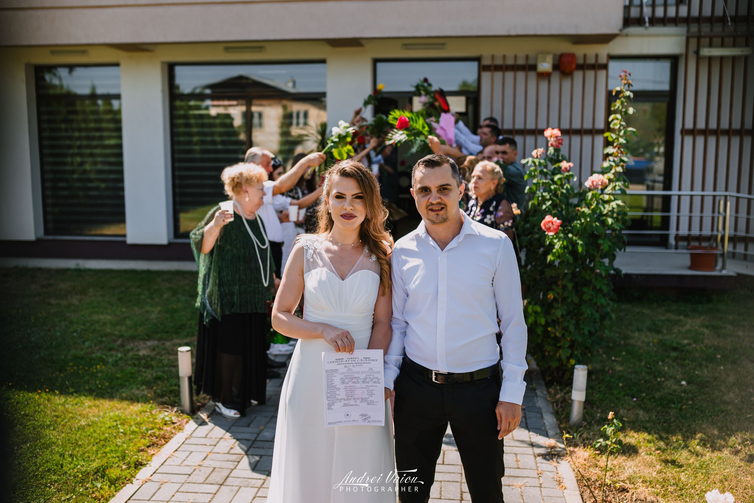 Fotografia de nuntă. Andrei Voicu Fotograf. Povești nescrise, surprinse atent