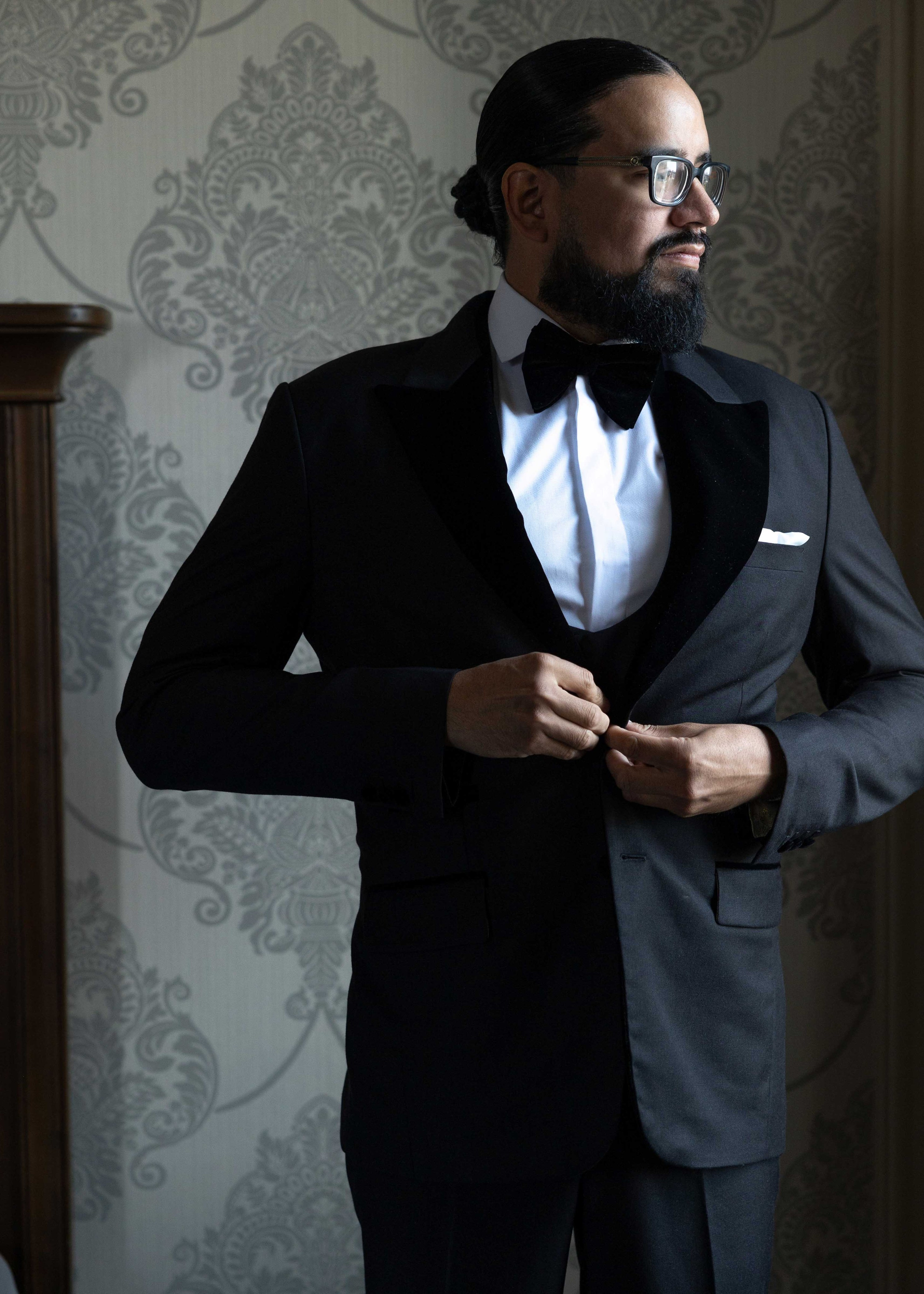 Danielle & Blake (The Fort Garry). Wedding Photographer in Winnipeg — Cinematic & Timeless by Vitiuk Photography