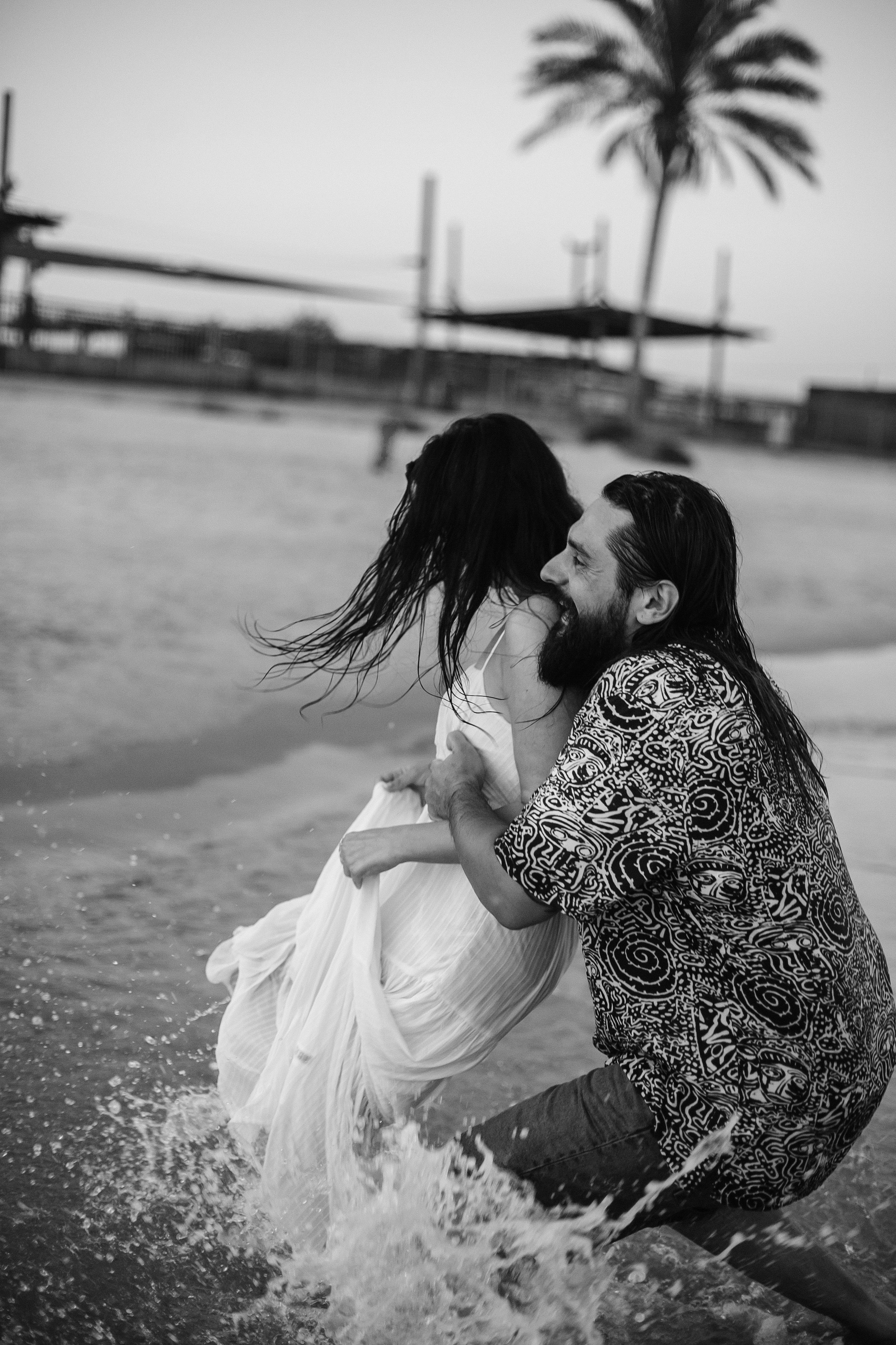 Save the date. Family photographer in Israel