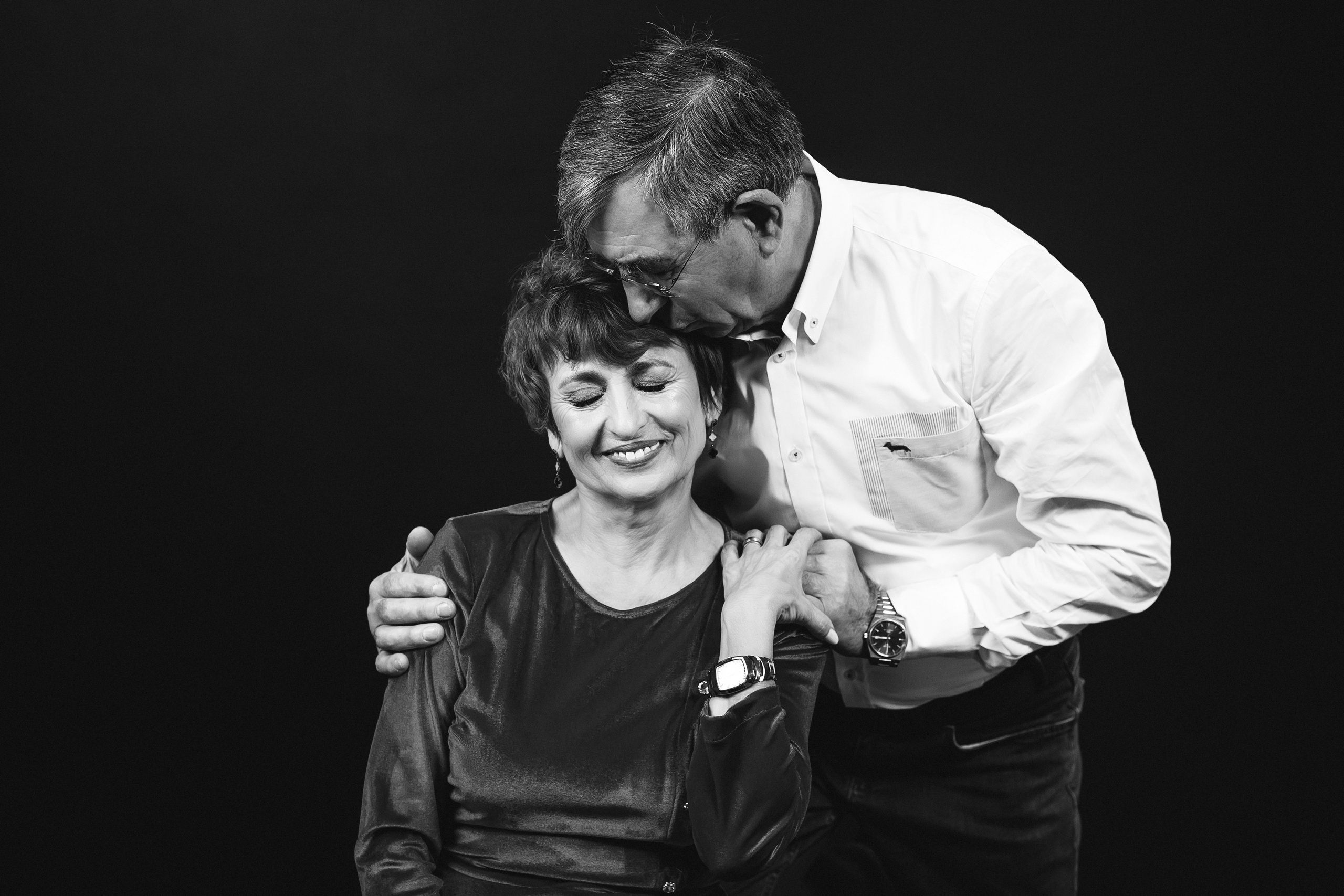 Şedinţe foto de familie - Împreună, într-o imagine. Elena Mascan – Fotograf newborn, maternitate, portret, smash the cake & branding personal | La Femme Studio Photograpy|Constanţa