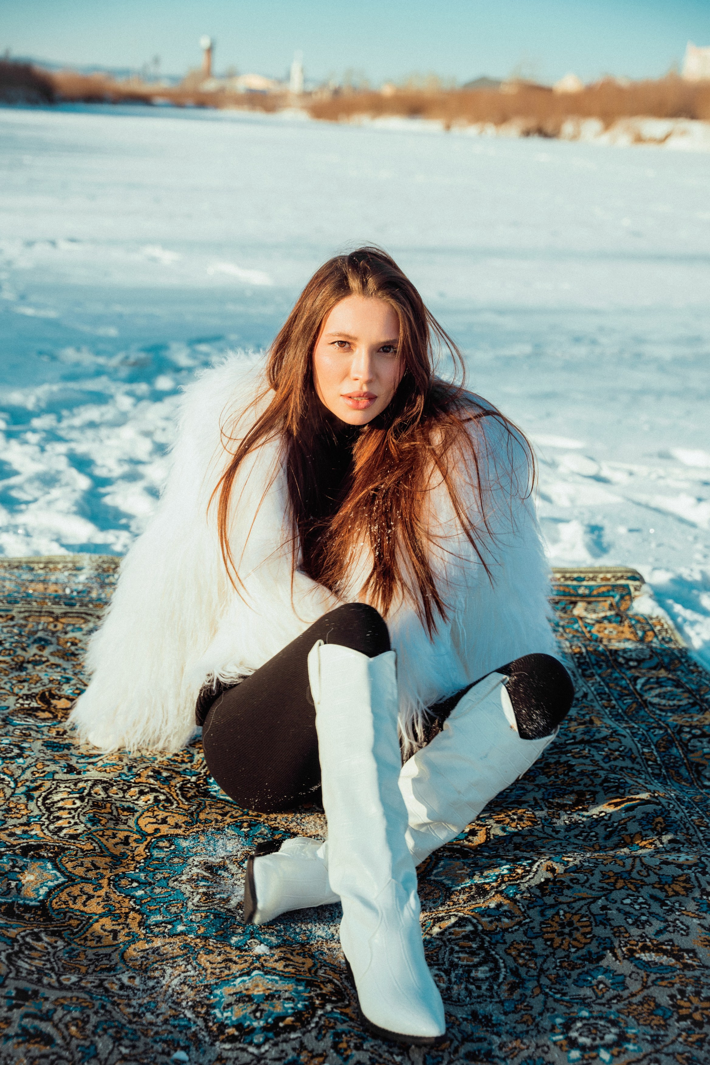 ZOYA somewhere in SIBERIA. Фотограф В Гуанчжоу и Шэньчжэнь Андрей Лопатин