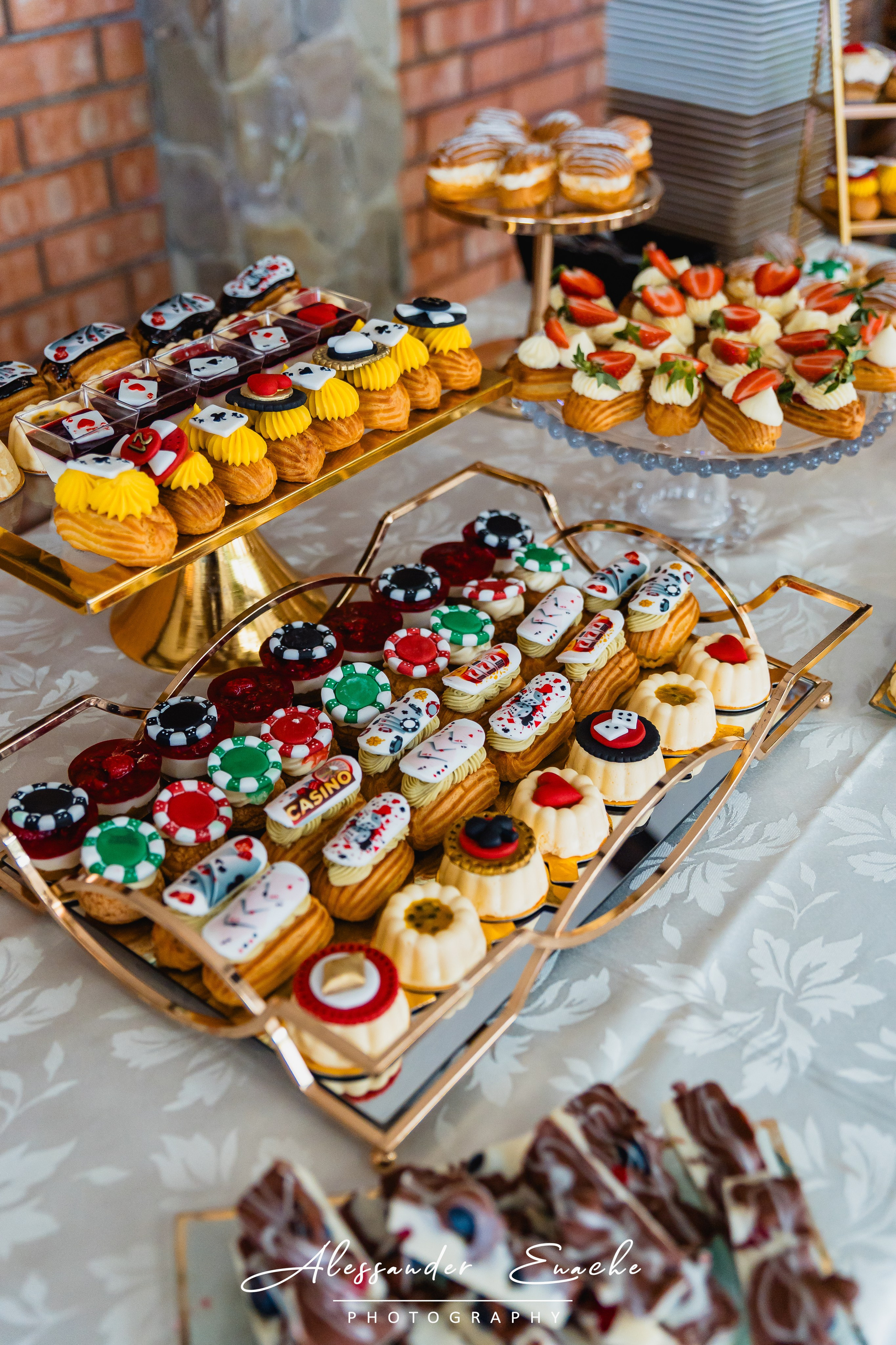 ALBERT. Fotograf prin #Piatraneamt-Alessander Enache