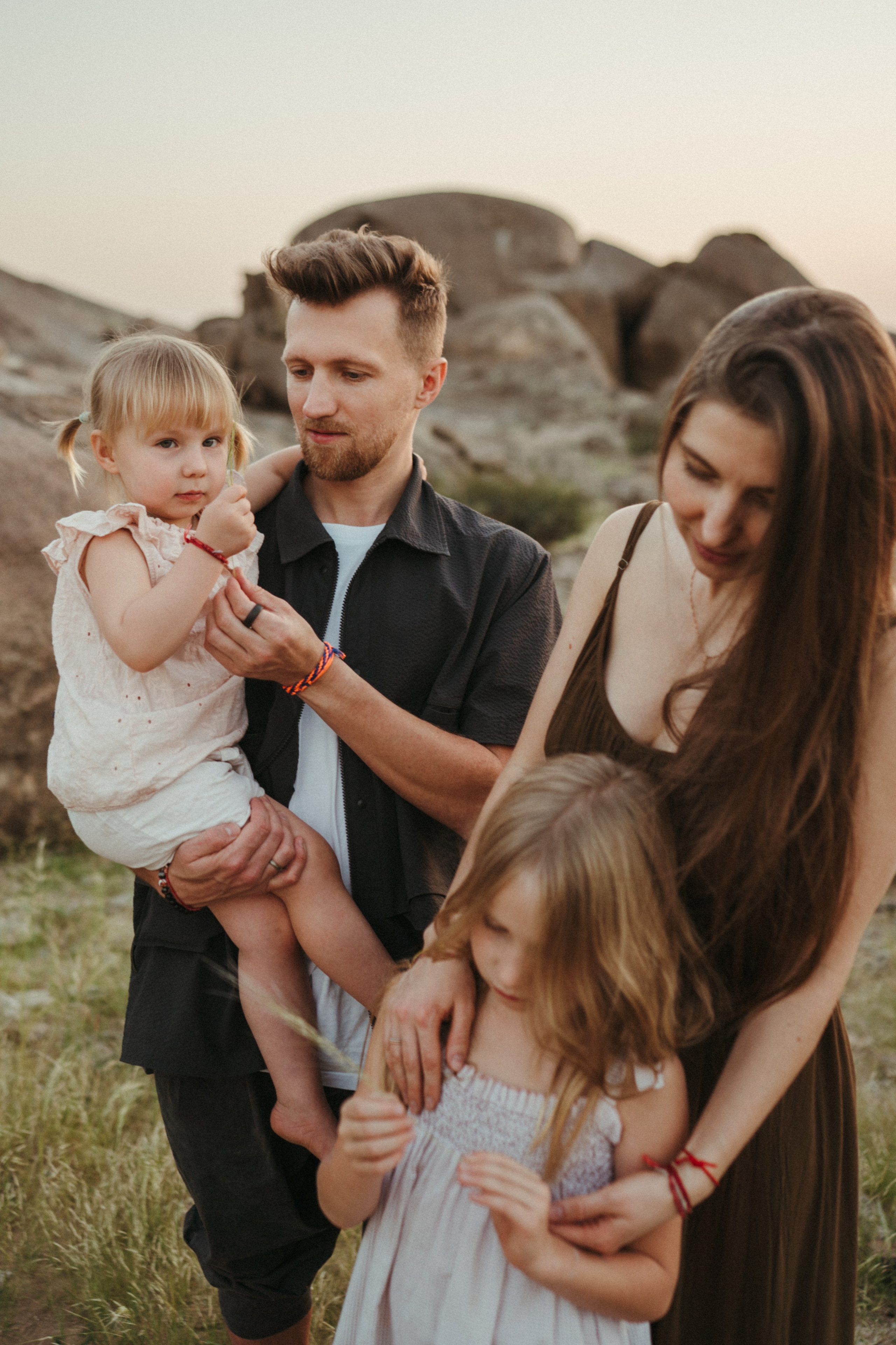 Khoroshilovs Family. Family photographer in Saudi Arabia