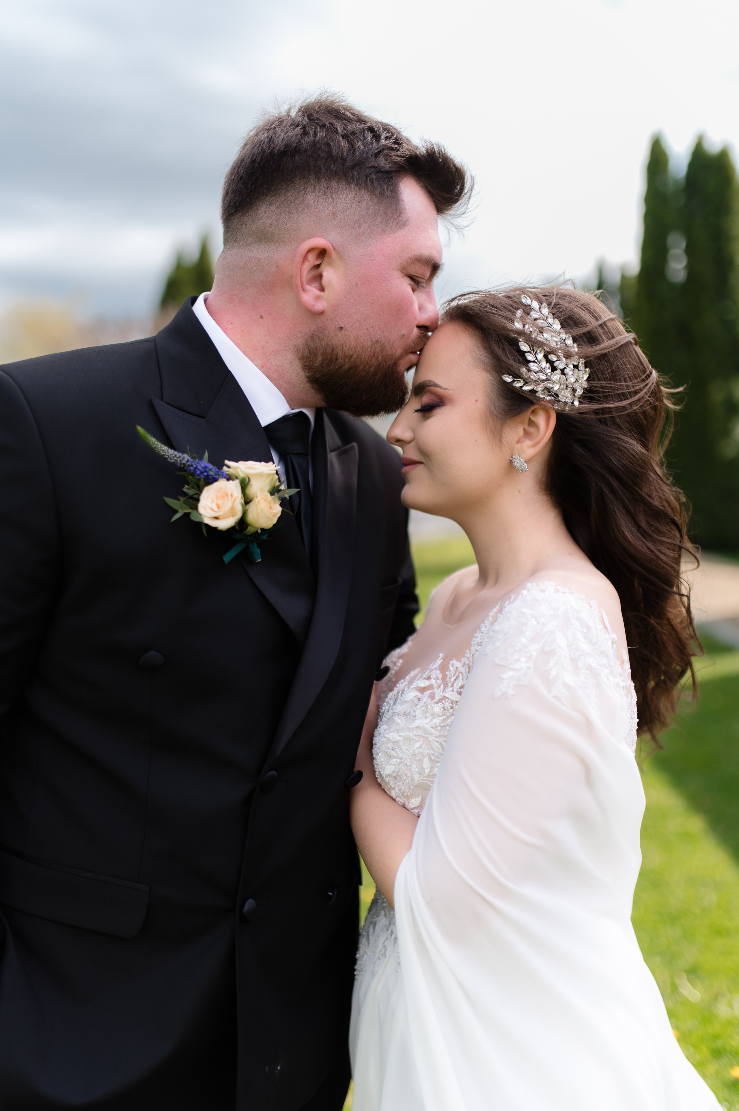 Maria + Paul │Aristocratis Târgu Neamț. FotoVizion Iași