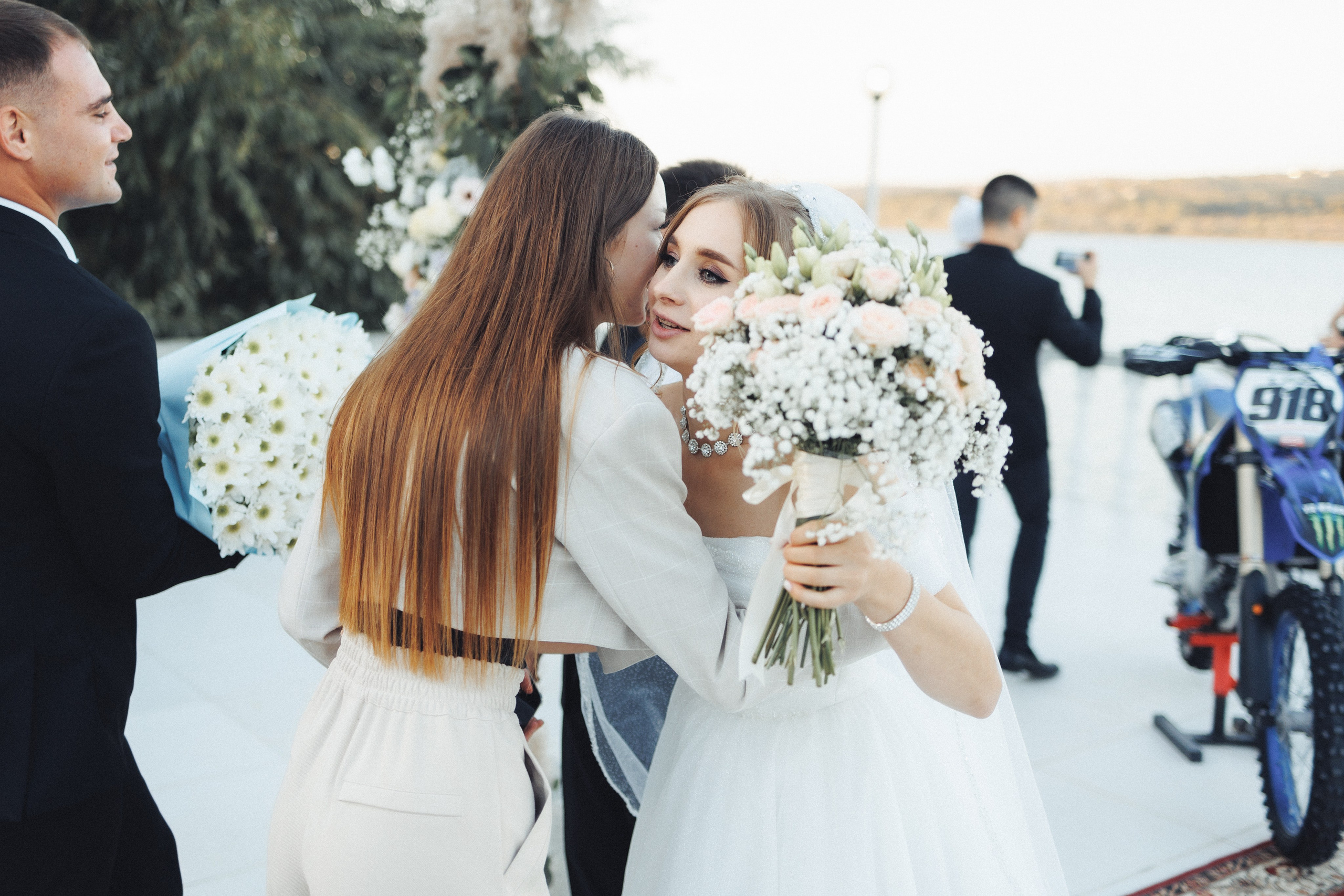 X & S. Fotograful evenimentului tău