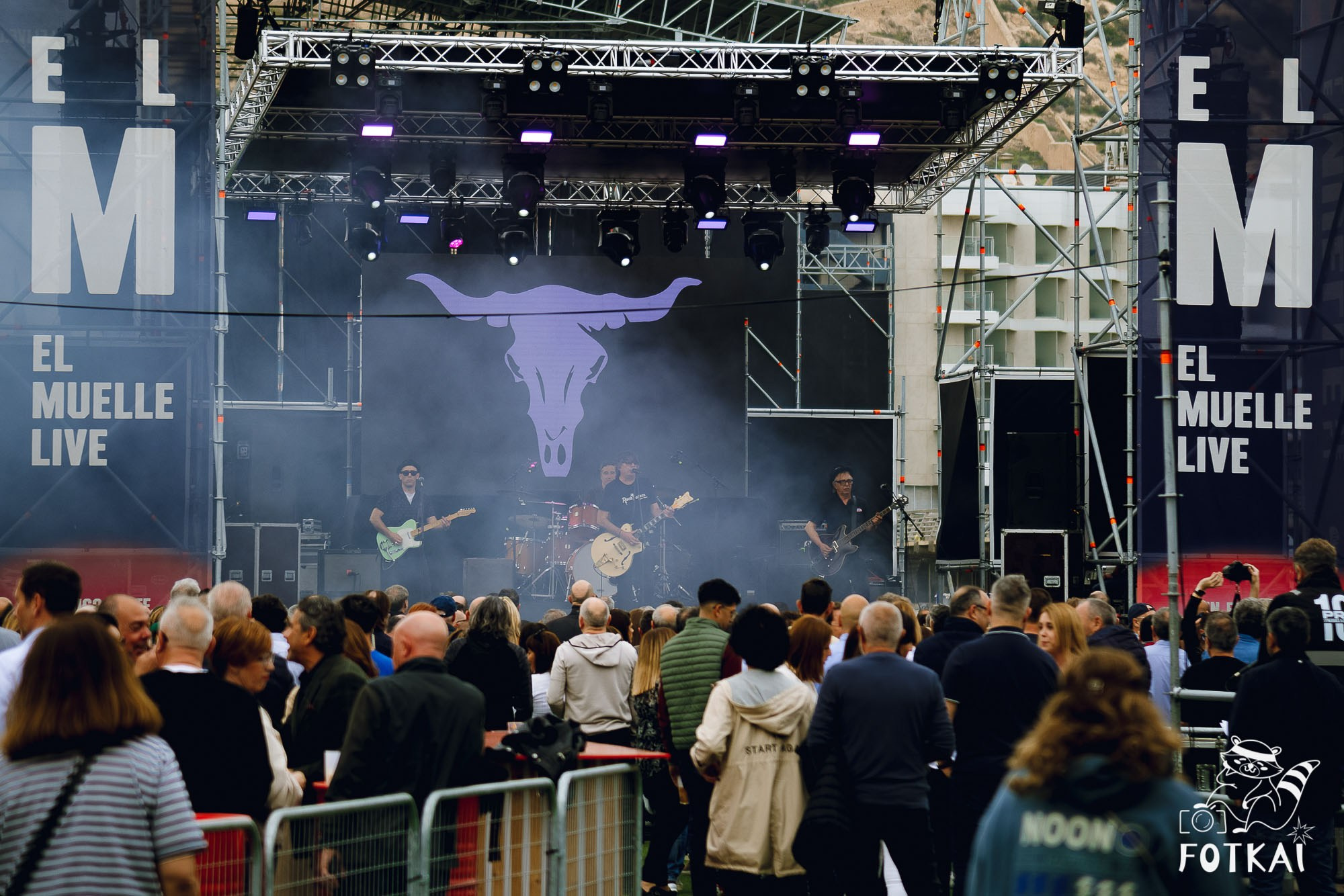 Festival AMA – Aquellos Maravillosos Años: Fotos del festival en Alicante, 2026 | FOTKAI