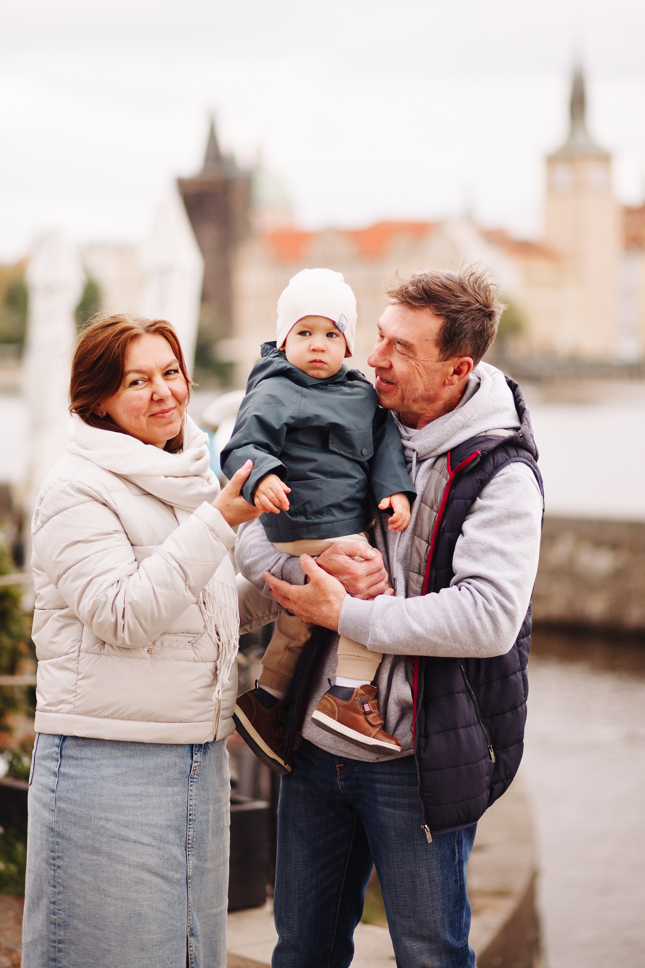 Masha Oleg & Misha. Photographer in Prague for tourists