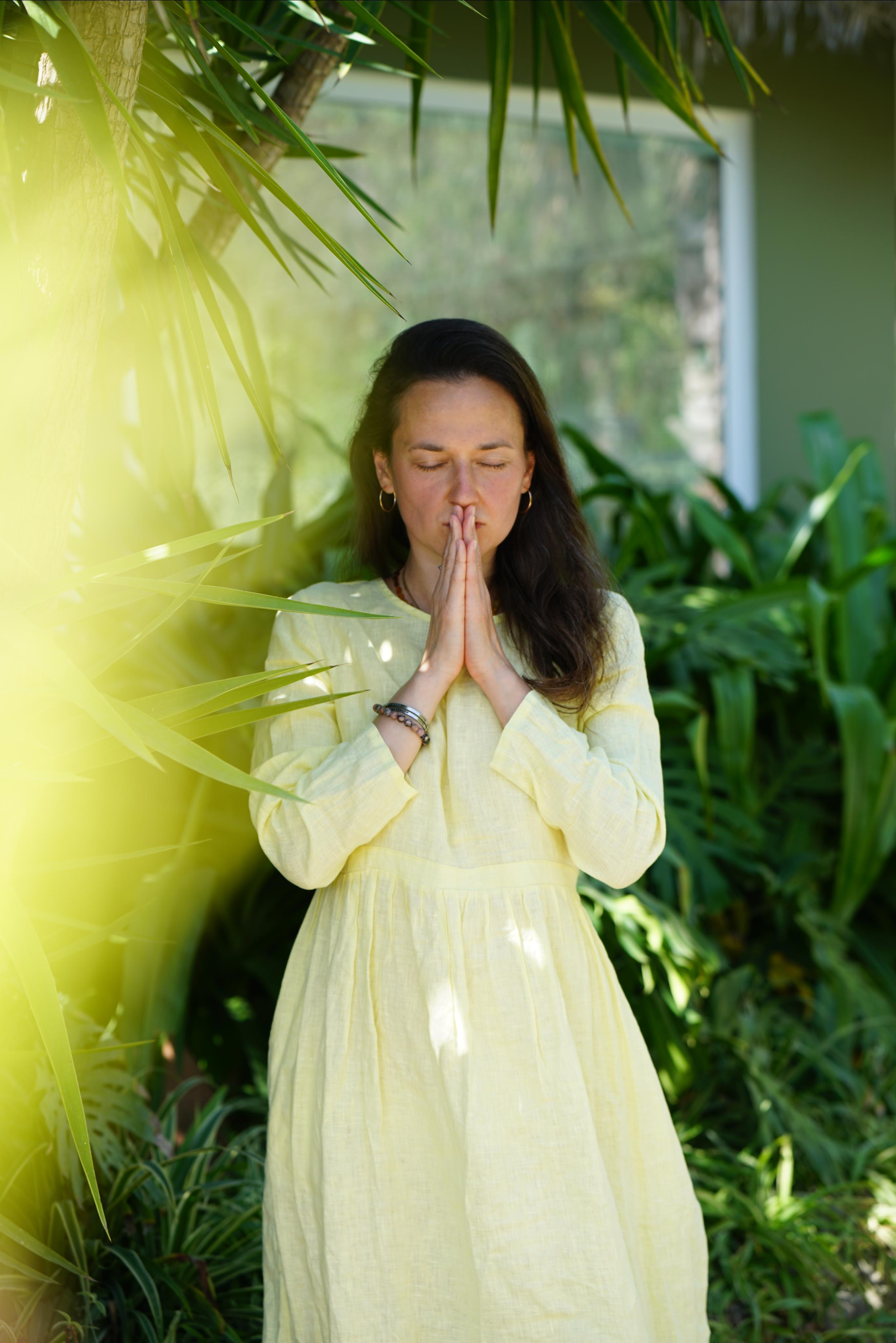 Content for Yoga teacher | Anastasiia Nelen photographer