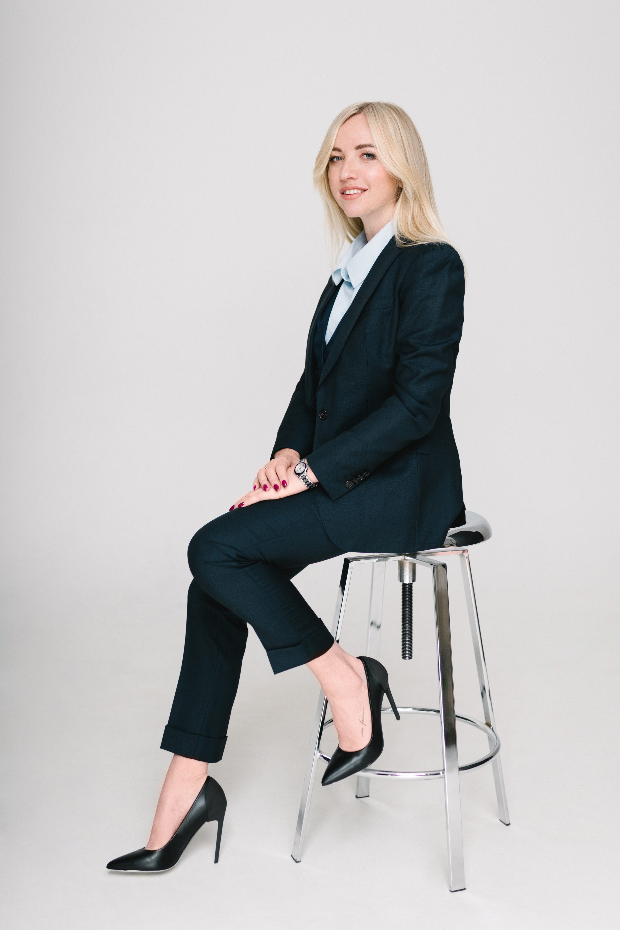 Portrait female studio | Anastasiia Nelen photographer