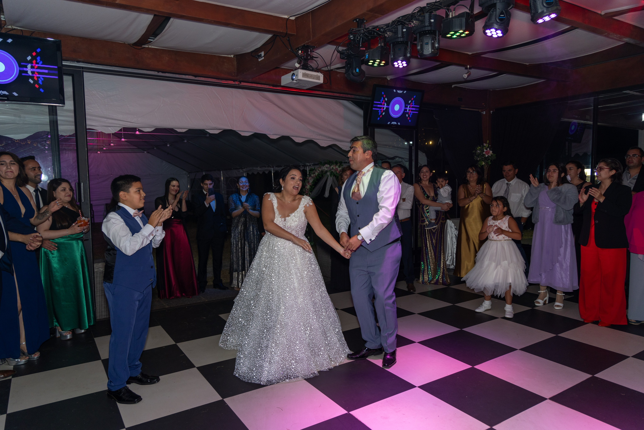 Katherin y Daniel. Dinka & Emilio - El arte de preservar lo que no se repite