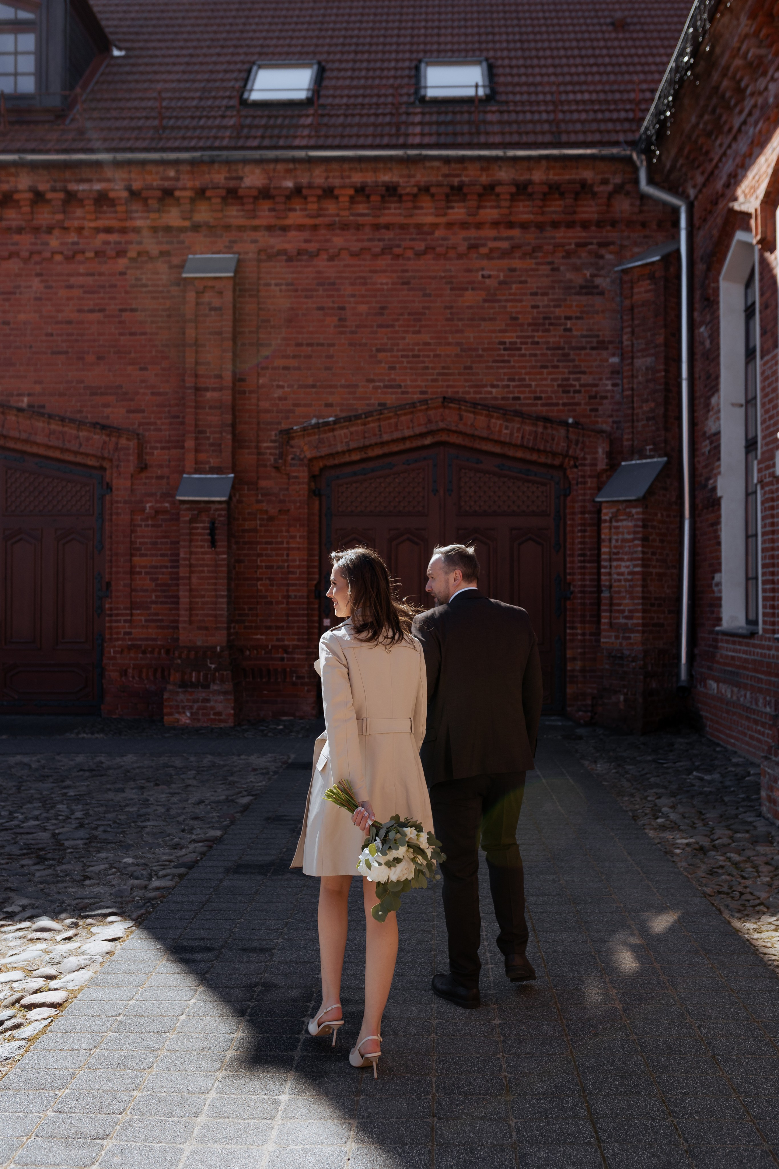 Monika ir Vytautas — miestu alsuojanti trumpa jaunųjų fotosesija Kaune