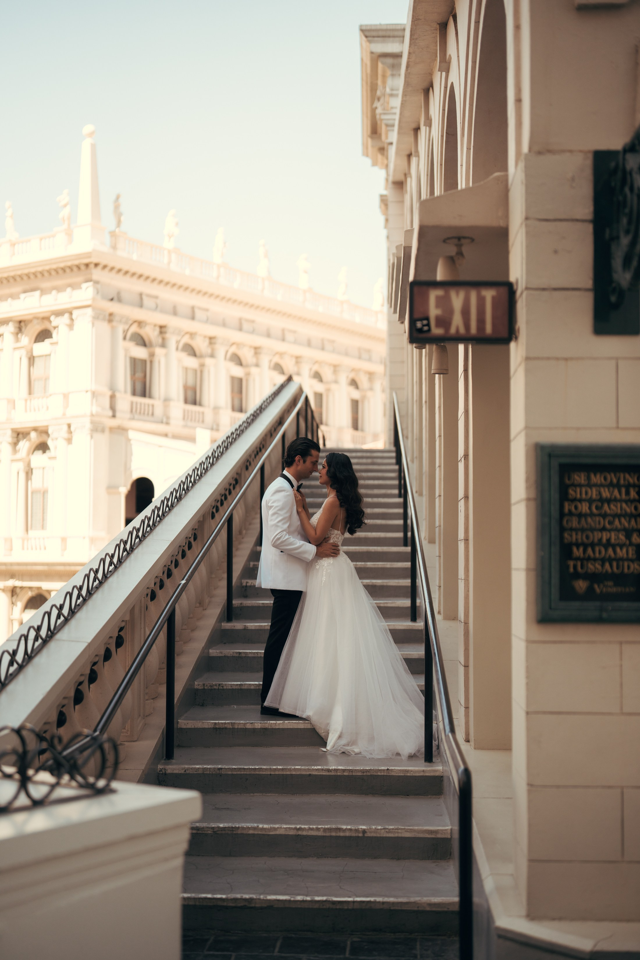 Sahamanta&Justin. Wedding & elopement photographer Viktoriya Kravtsov. Las Vegas