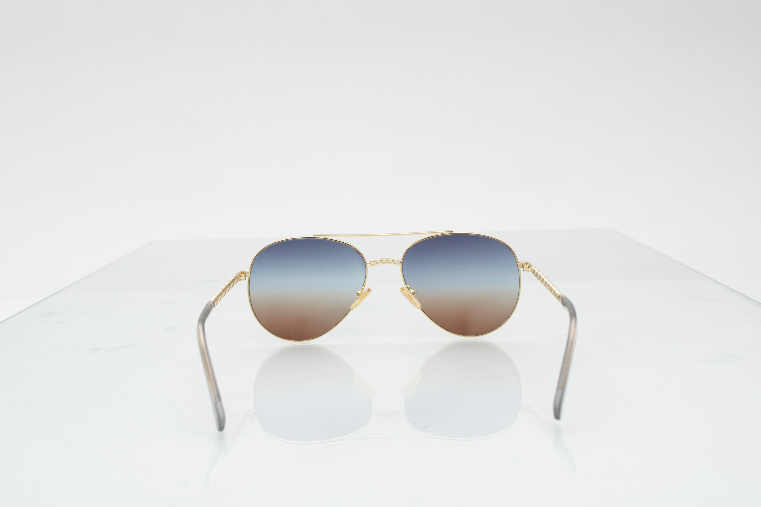 High resolution images for product marketing and online ads