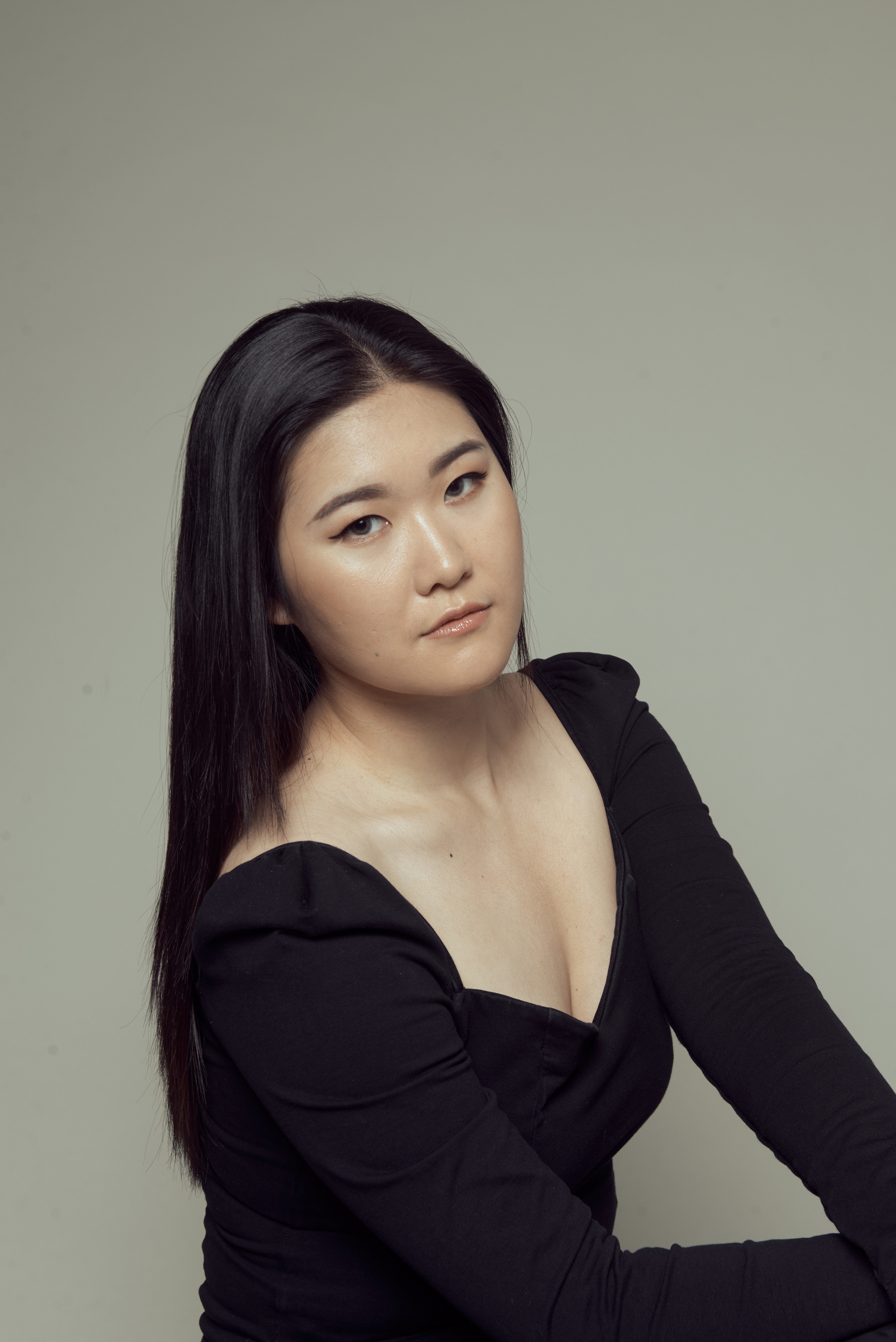 Photoshoot in a Los Angeles photo studio for Melody. Portrait photographer Natalia Isavtseva Los Angeles LA