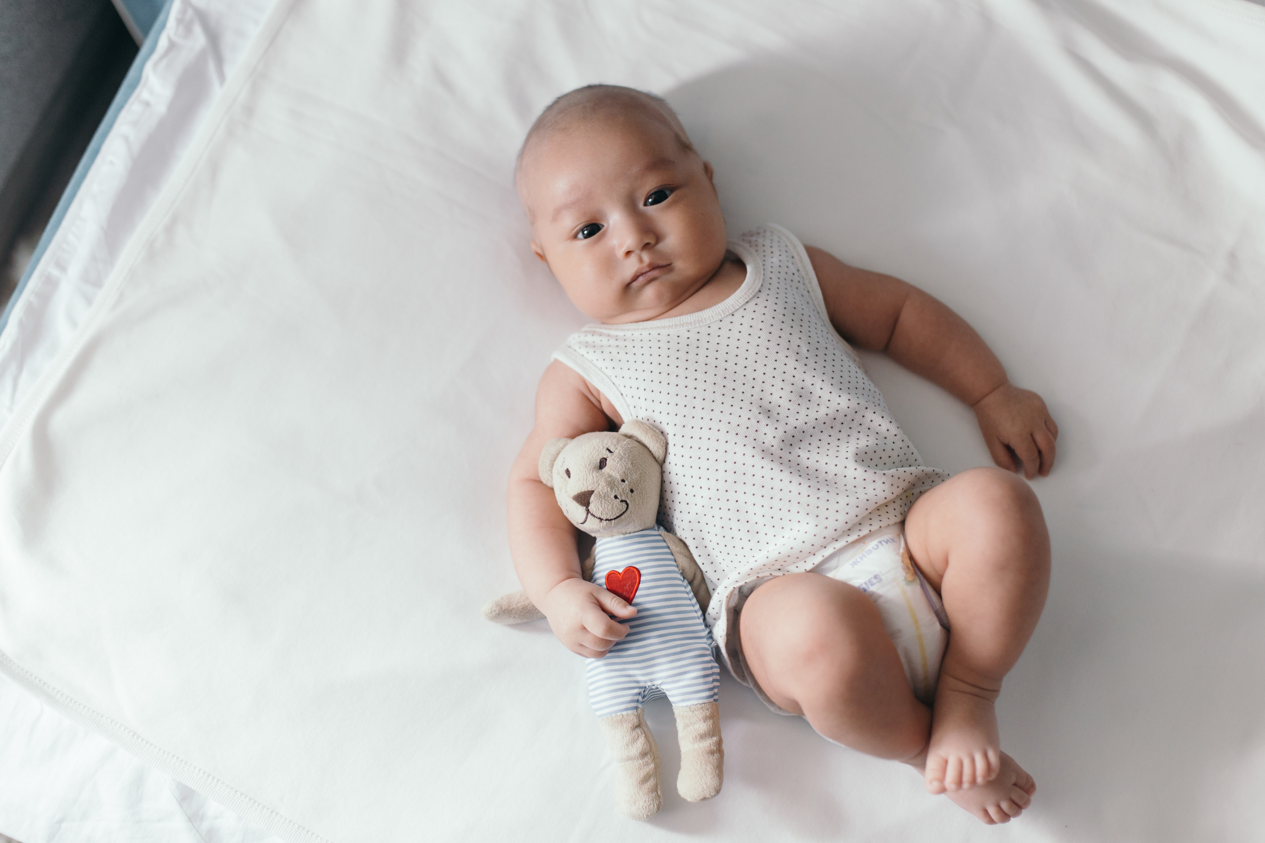 Сладкий малыш. Toktonaliev.com.kg, Семейный и детский фотограф в Бишкеке