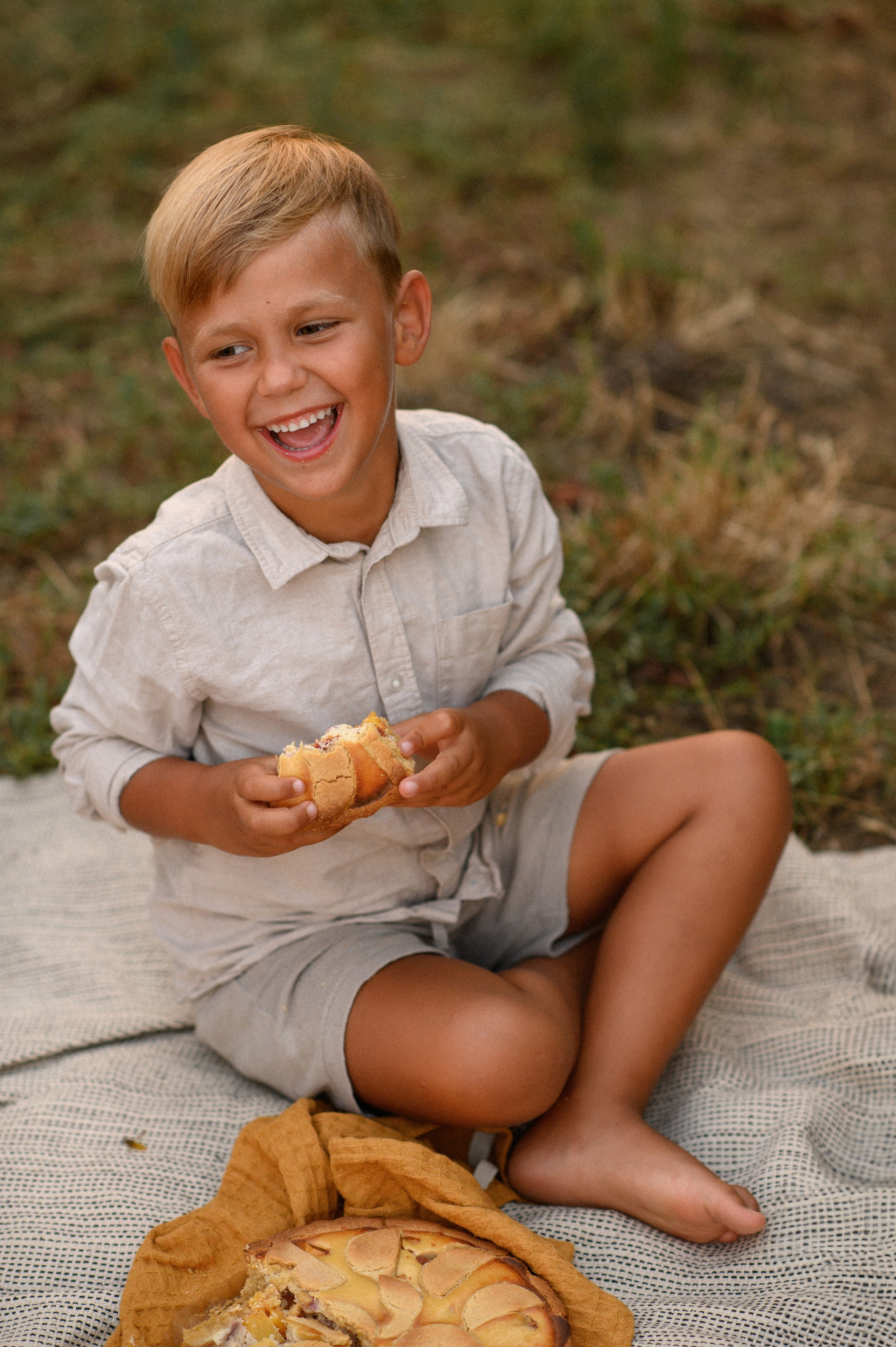 Maria, Sofia, Makhail. Family, children, portrait, and event photography in Thessaloniki
