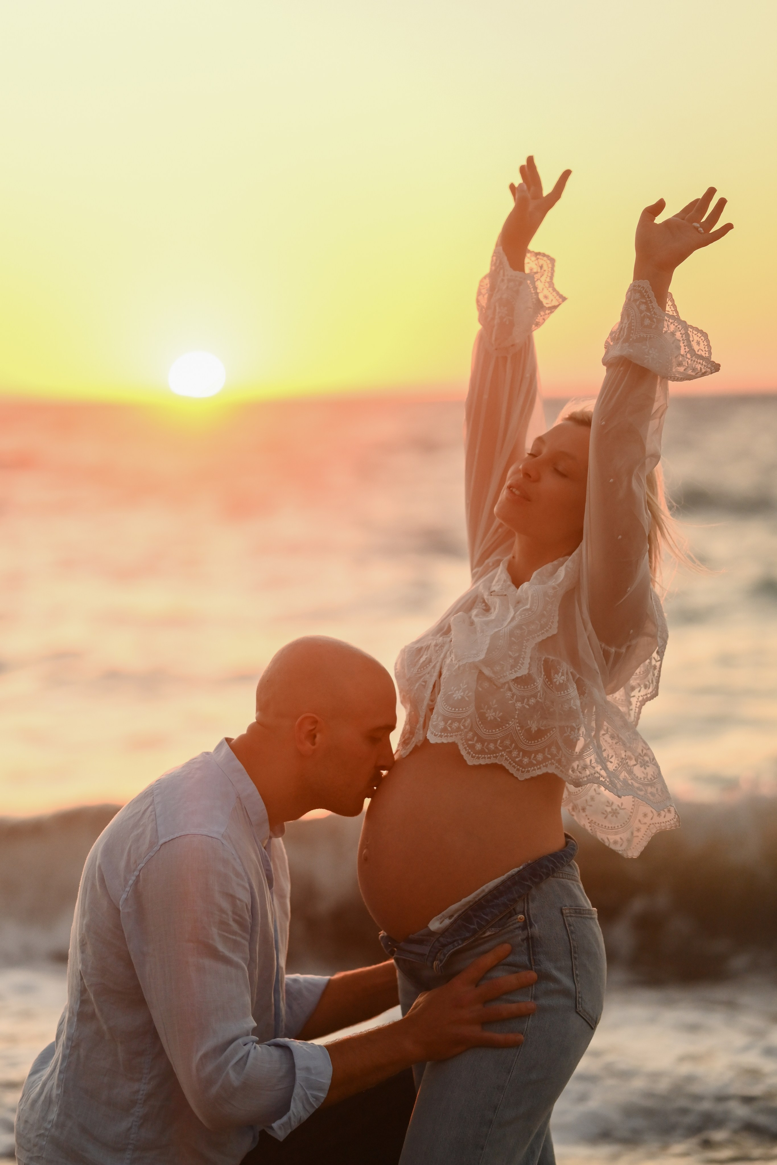Maternity Photoshoot on the Beach in Rhodes. Photographer in Rhodes Island