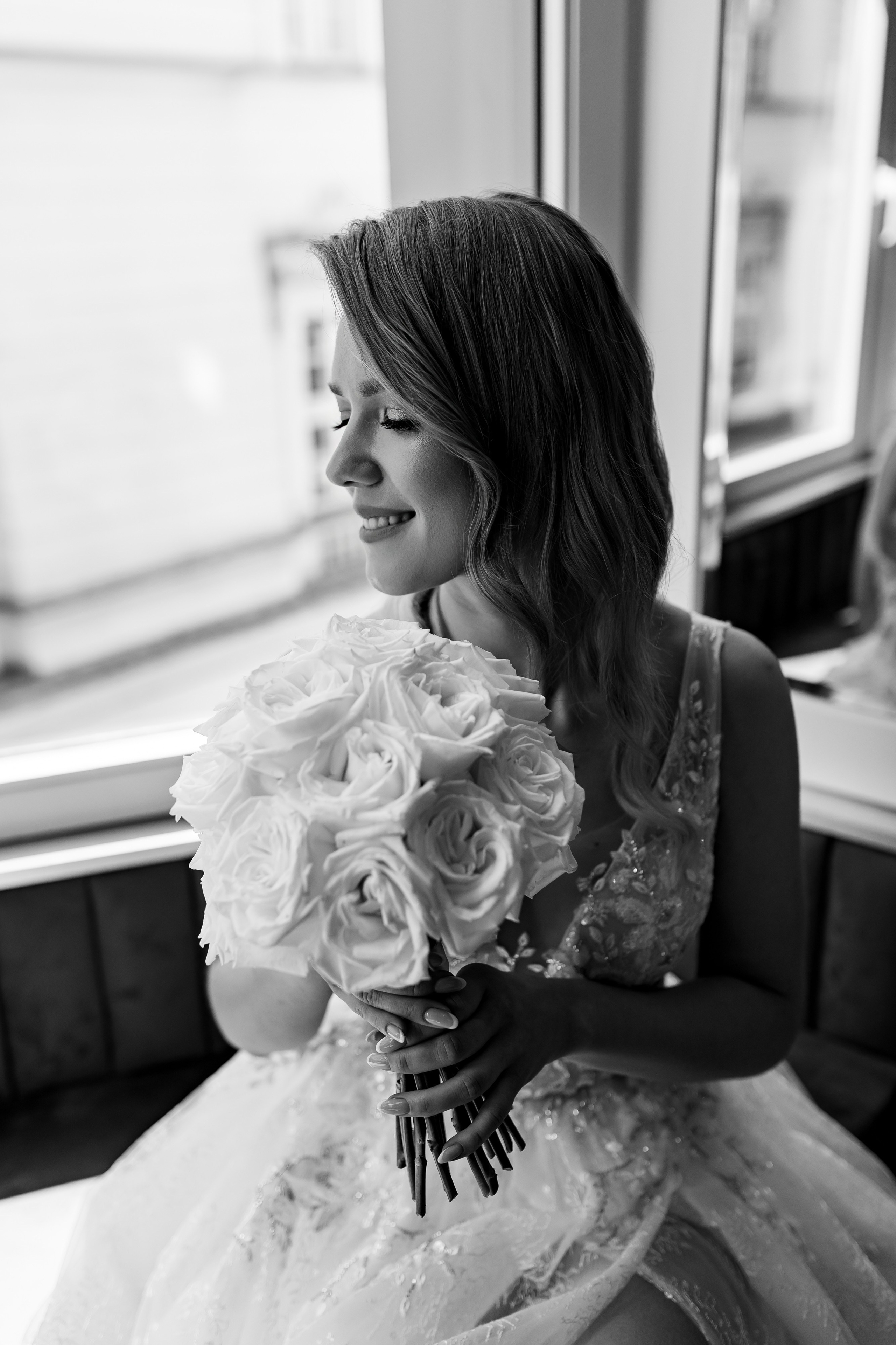 Valeria & Vitaliy. Ziyad Restaurant. 2024. Fotograf ślubny i rodzinny w Krakowie Yana Klymova