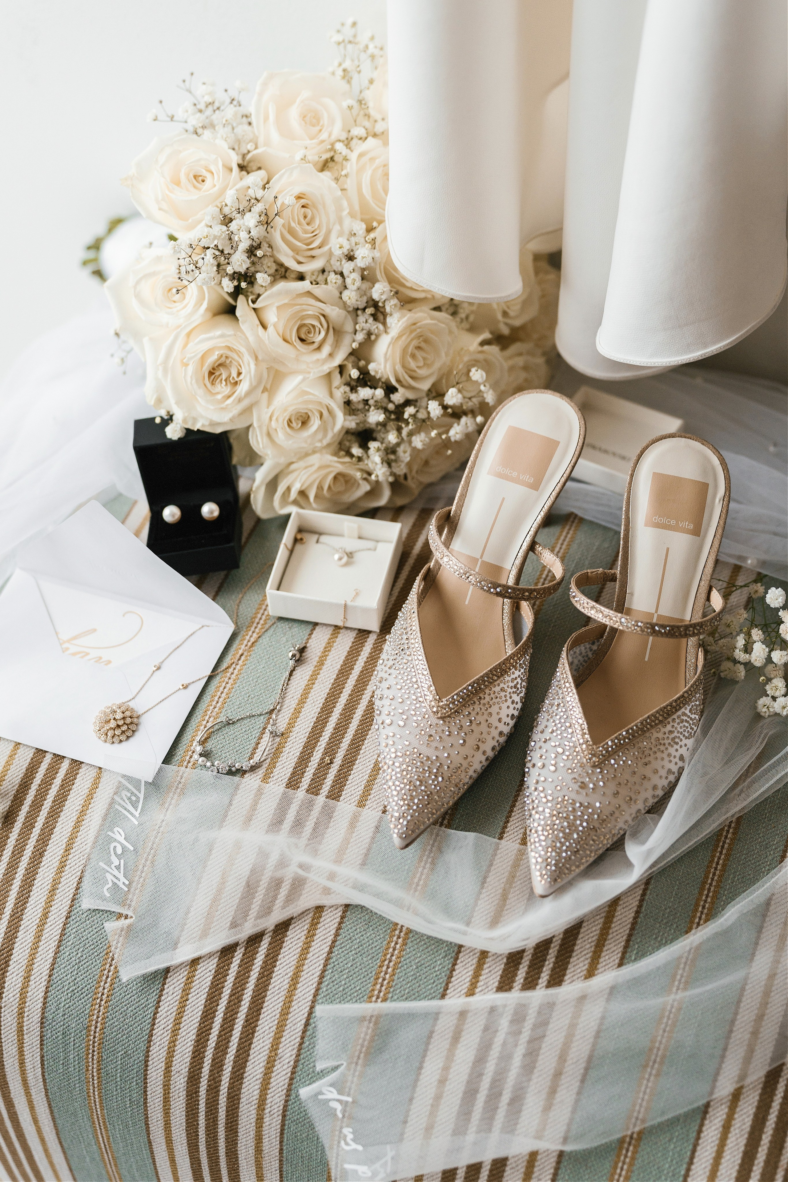 San Francisco City Hall Wedding. Wedding Photography & Videography Team in California, Los Angeles, San Francisco, San Diego and Travel