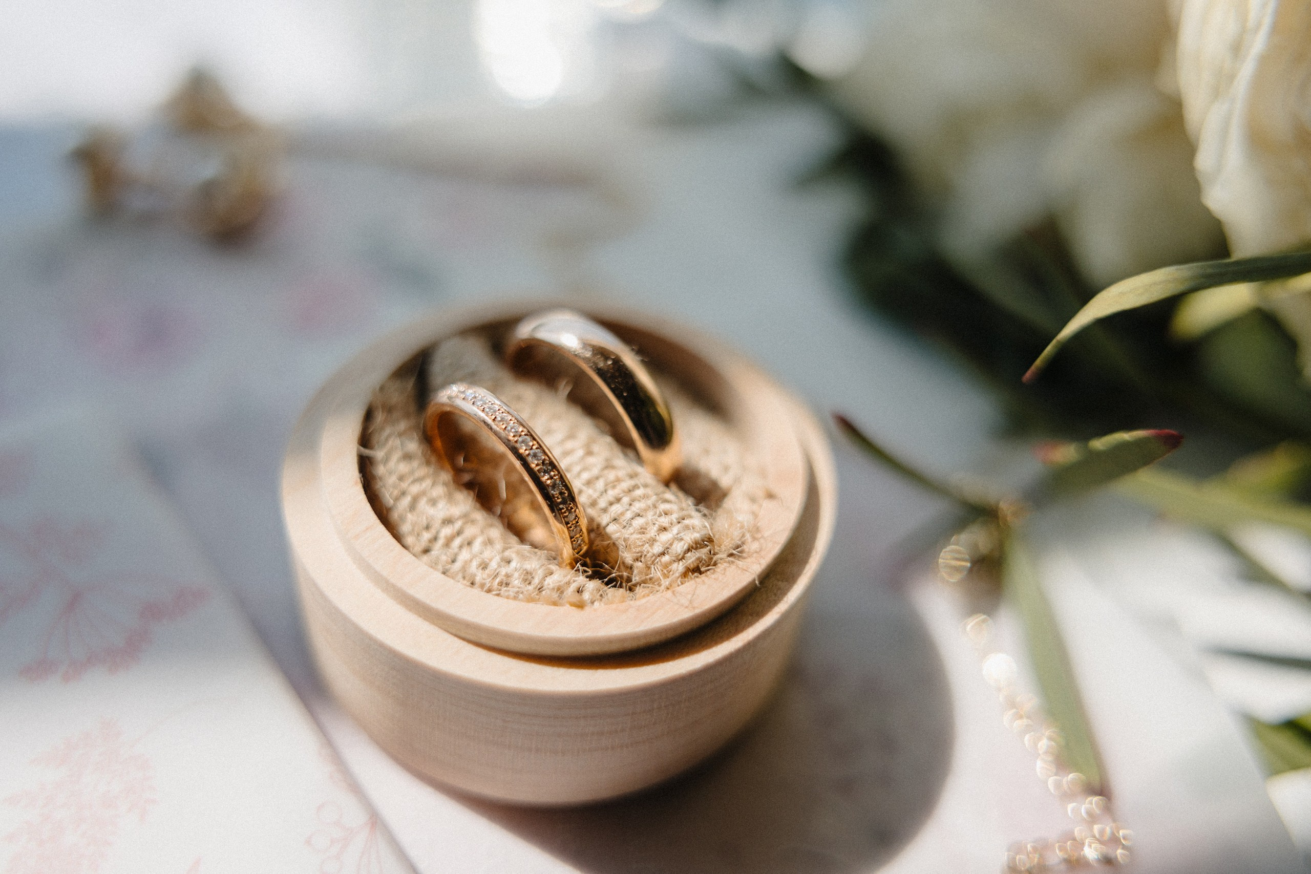 Свадебная фотосессия в Музее Искусств и Альберта Муйже. Евгений Тимофеев | Свадебный и контент-фотограф и видеограф в Риге