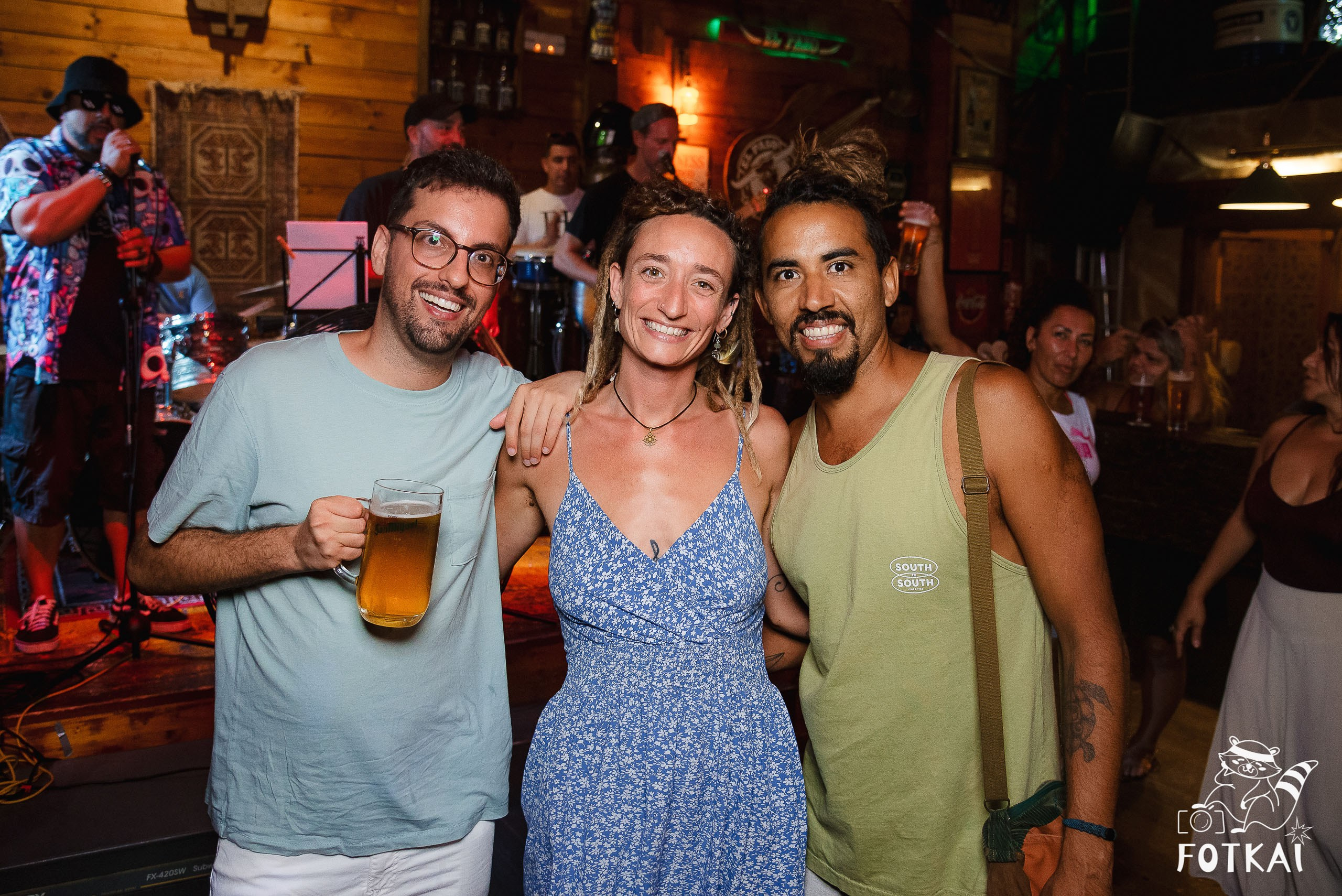 Los Ekilibristas en El Paso Rock Bar Torrevieja: Reportaje fotográfico 16.08.25 | FOTKAI