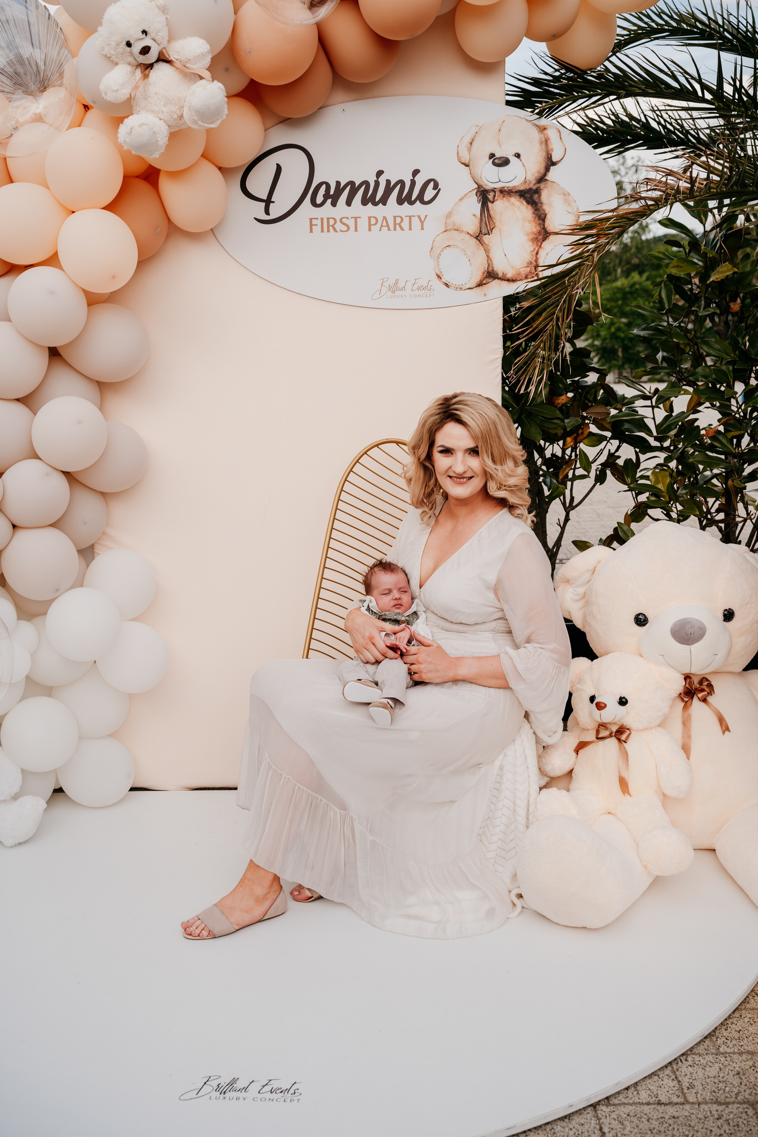 Dominic’s Baptism. Fotograf Nunta Iasi - Hearts & Pictures