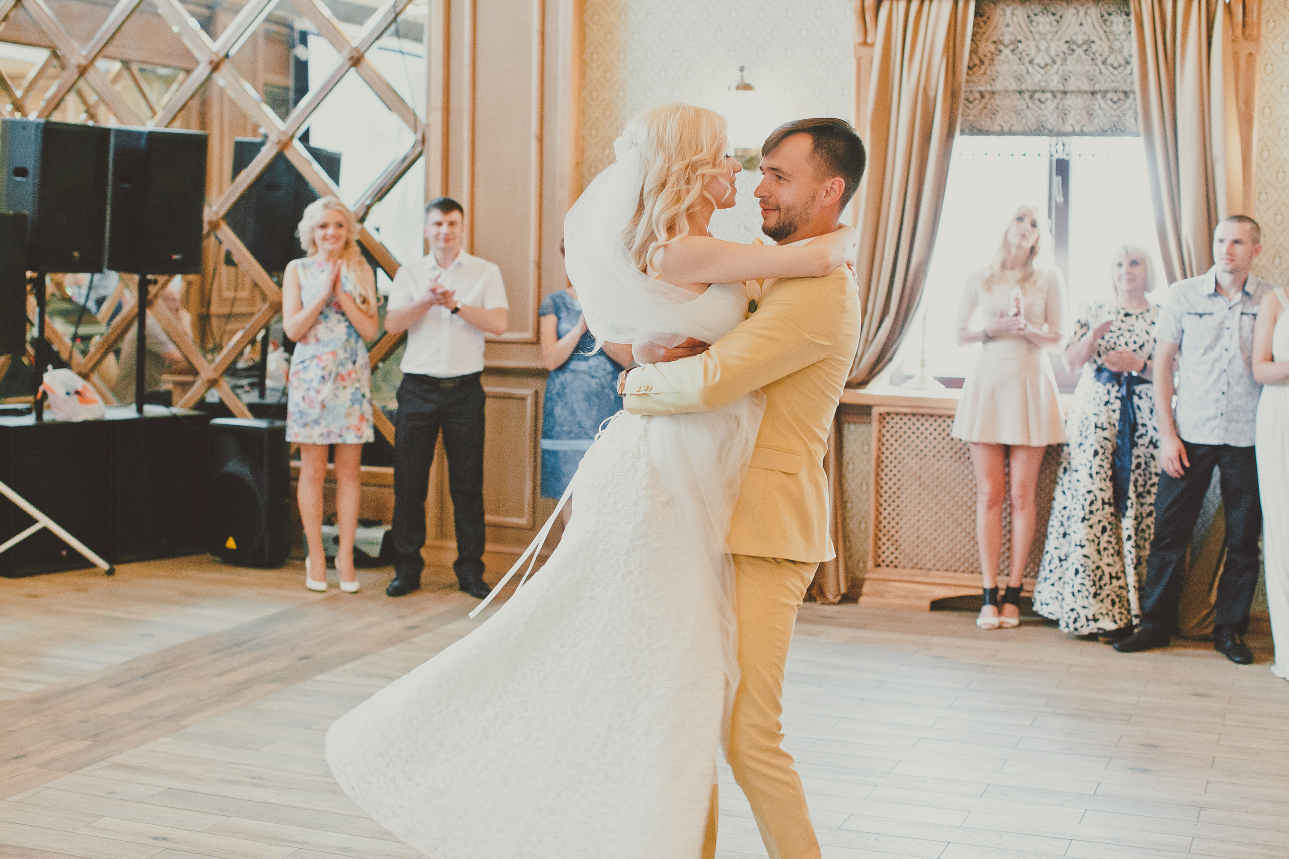 Wedding day in Smolensk. Destination photographer in Cairo Egypt Anastasia Ilina