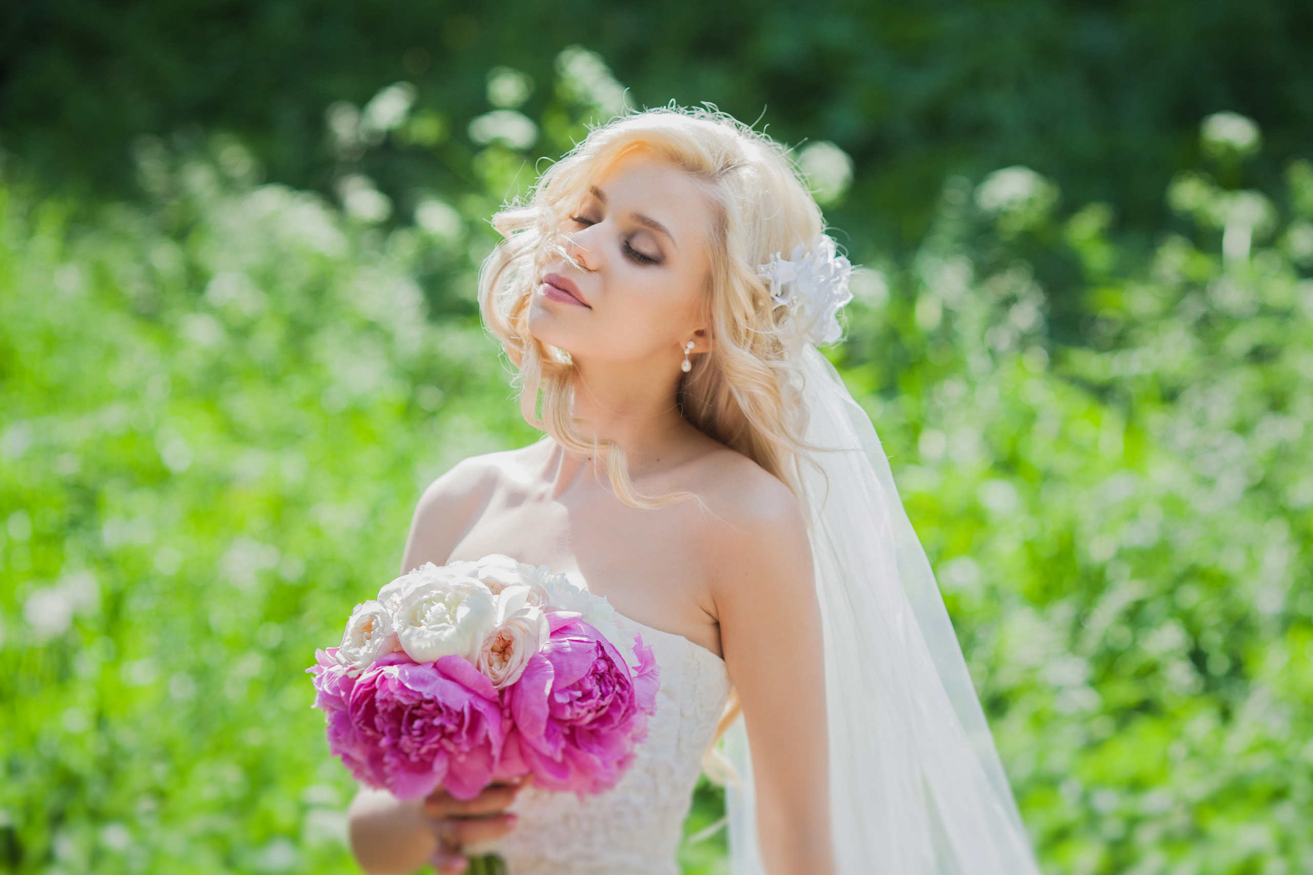 Wedding day in Smolensk. Destination photographer in Cairo Egypt Anastasia Ilina