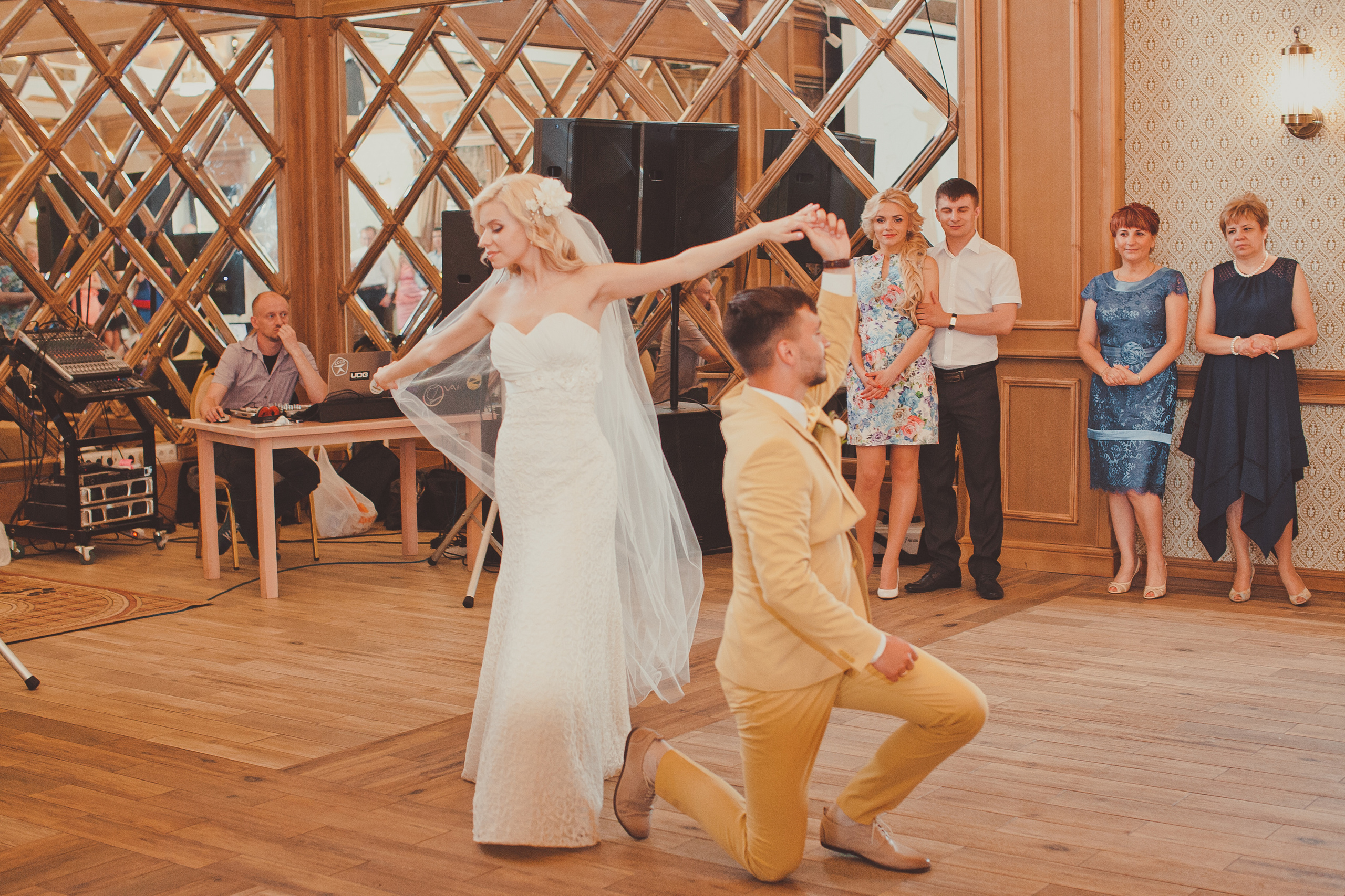 Wedding day in Smolensk. Destination photographer in Cairo Egypt Anastasia Ilina