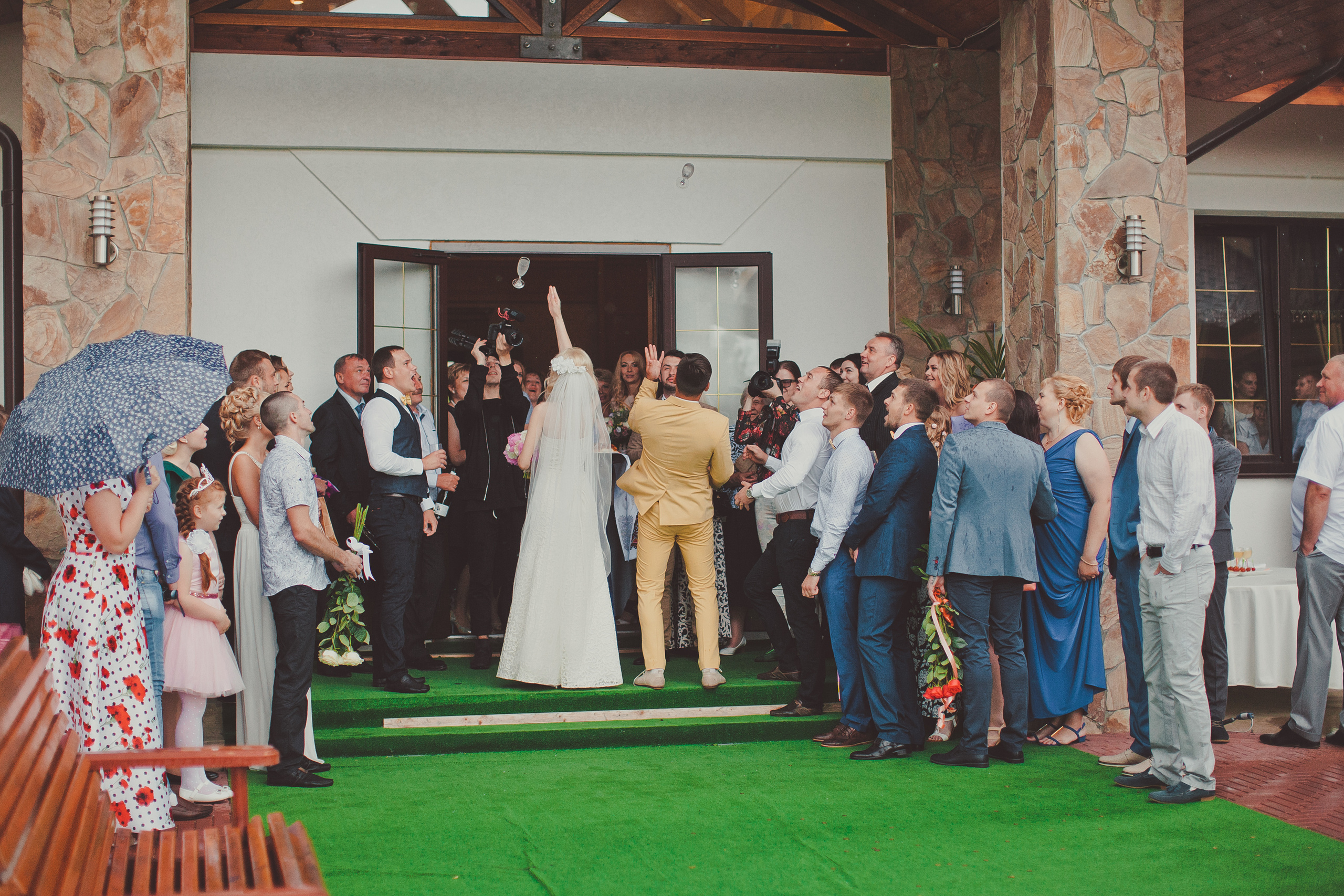 Wedding day in Smolensk. Destination photographer in Cairo Egypt Anastasia Ilina