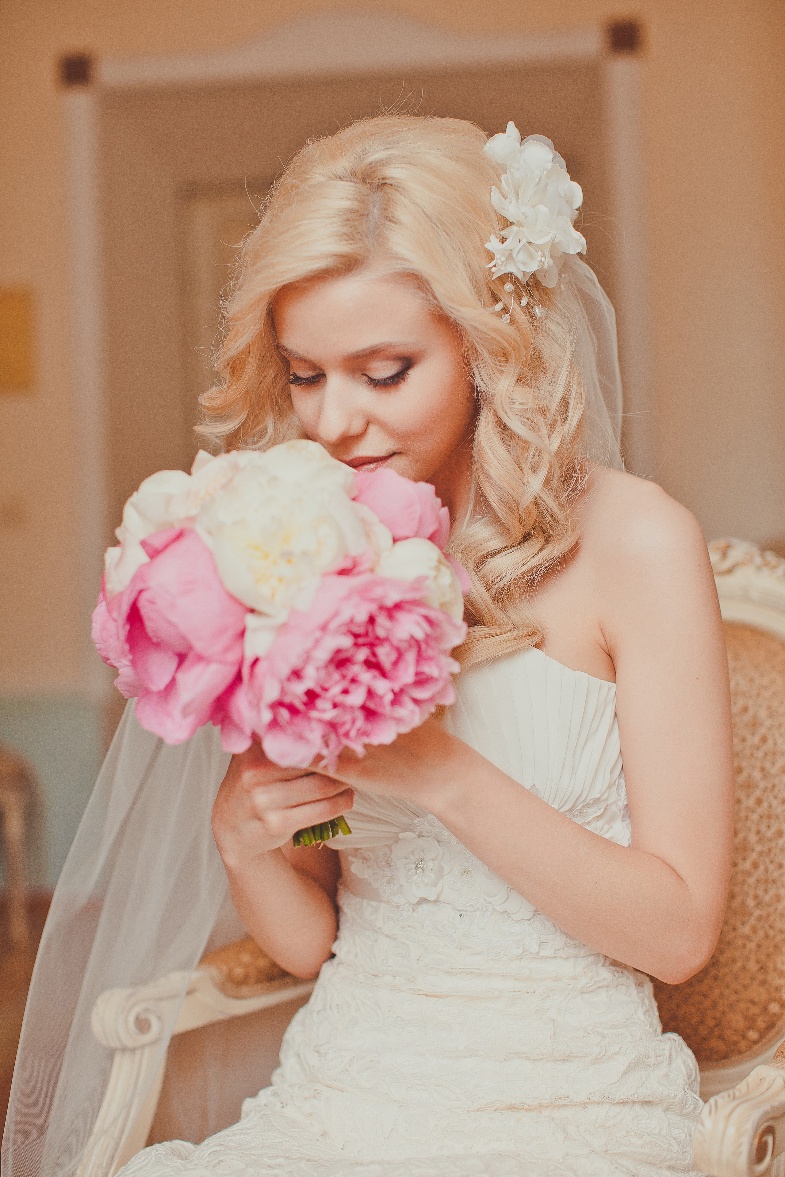 Wedding day in Smolensk. Destination photographer in Cairo Egypt Anastasia Ilina