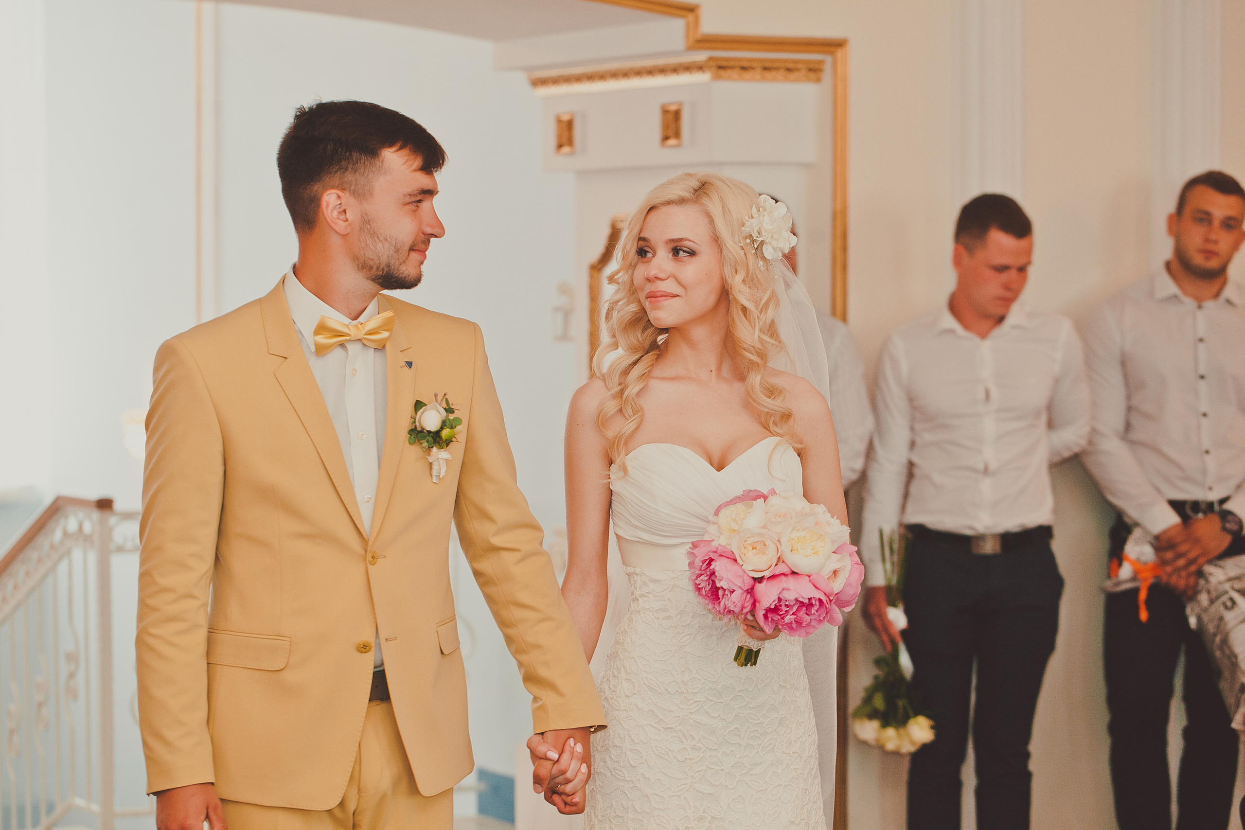 Wedding day in Smolensk. Destination photographer in Cairo Egypt Anastasia Ilina