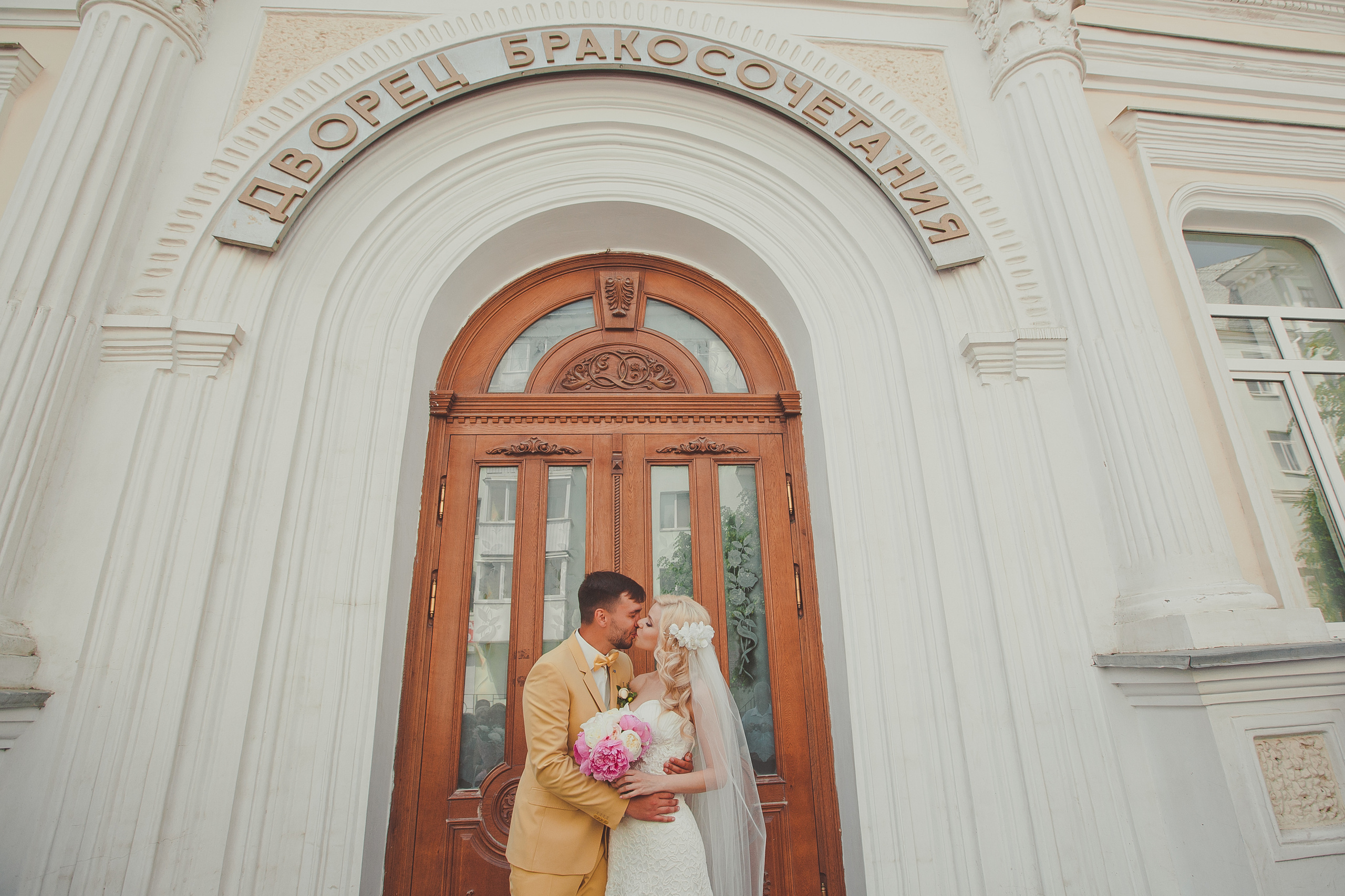 Wedding day in Smolensk. Destination photographer in Cairo Egypt Anastasia Ilina