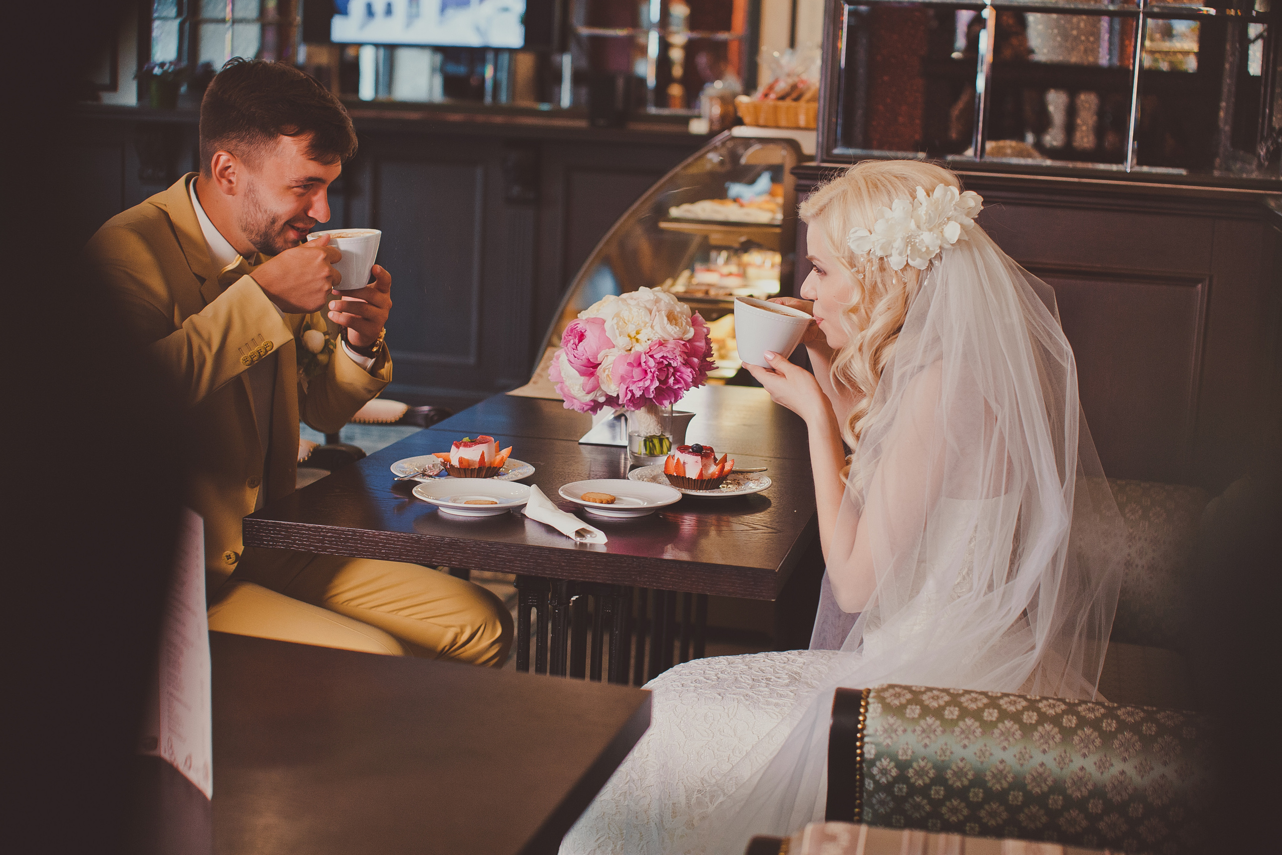 Wedding day in Smolensk. Destination photographer in Cairo Egypt Anastasia Ilina