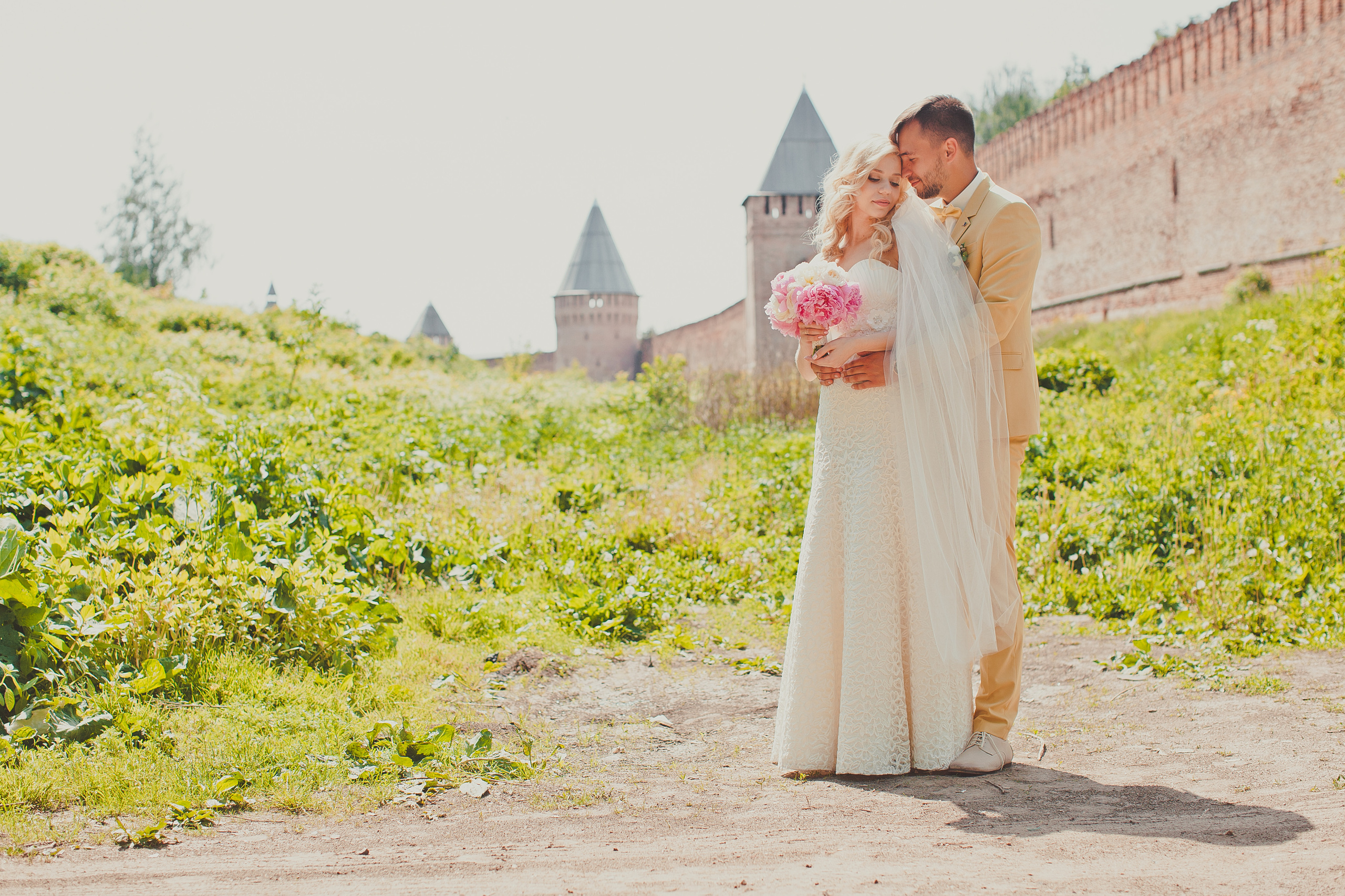 Wedding day in Smolensk. Destination photographer in Cairo Egypt Anastasia Ilina