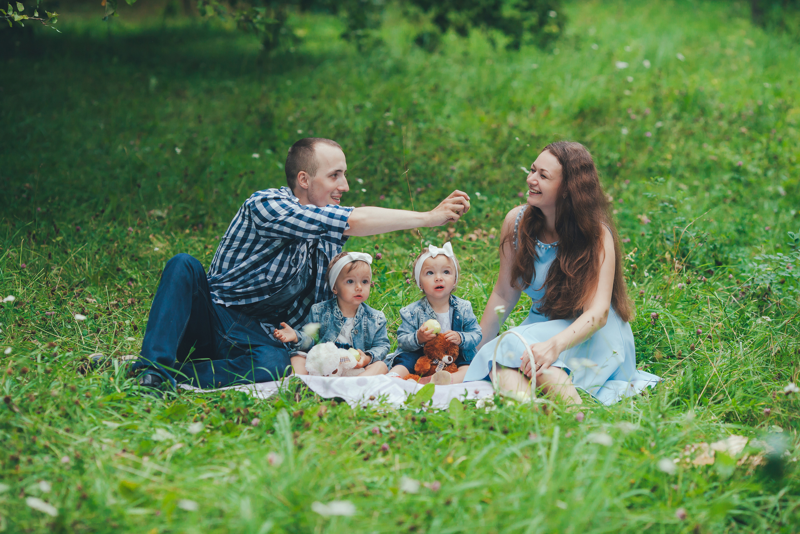 Семейная фотосессия летом в Смоленске. Фотограф в Каире Египет Анастасия Ильина