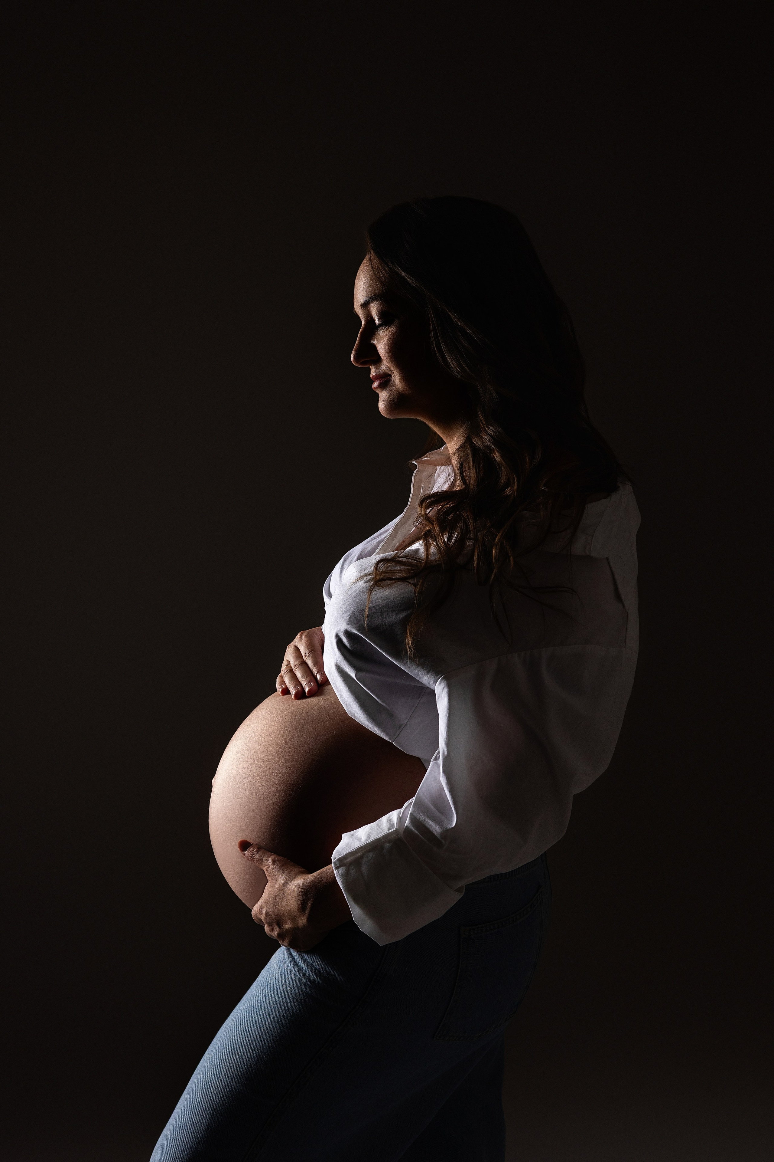 Babybauch. Neugeborene- Schwangerschaft- und Kinder Fotografin in Lehre