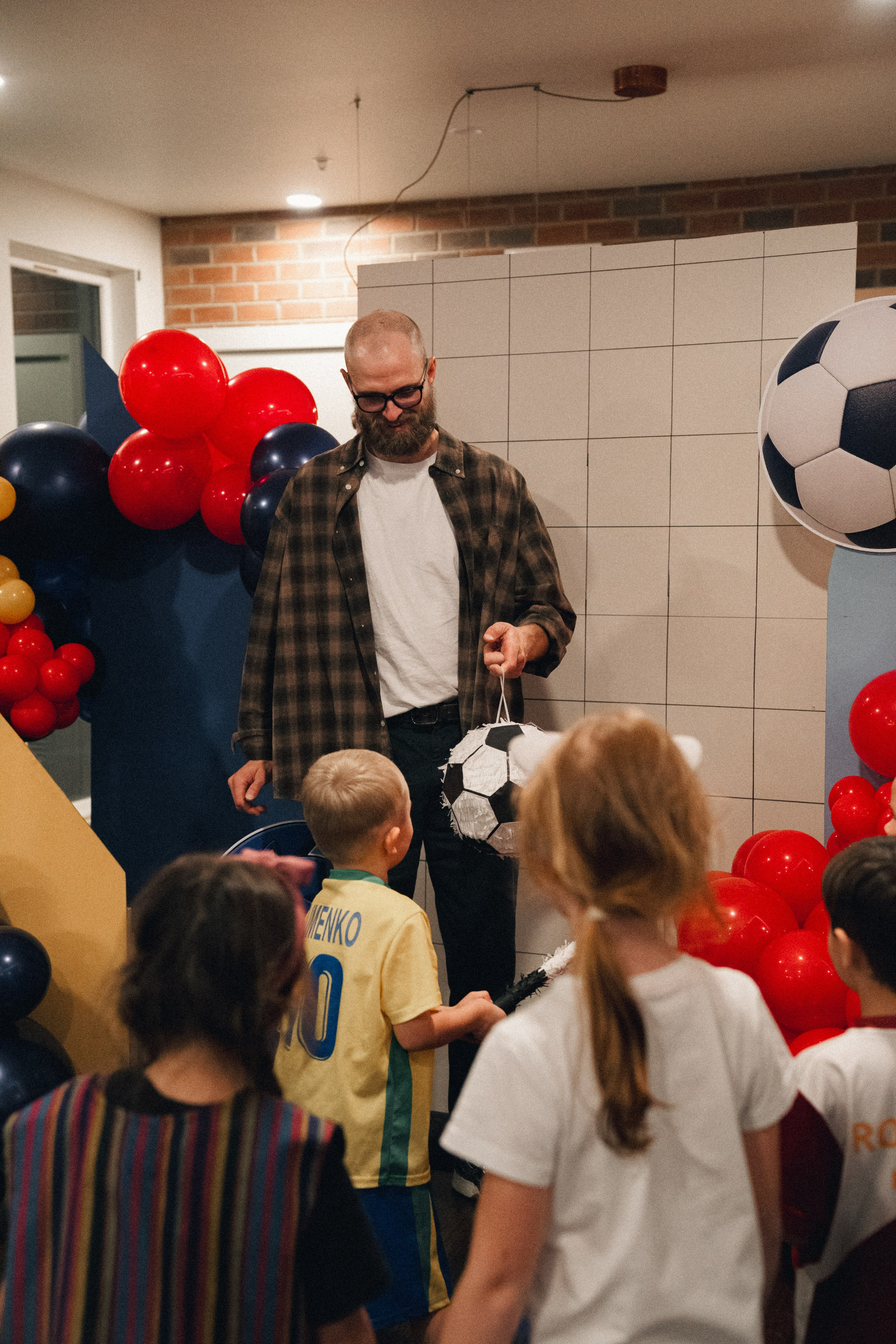 Kids' Birthday Parties. Photographer & Videographer Ksu