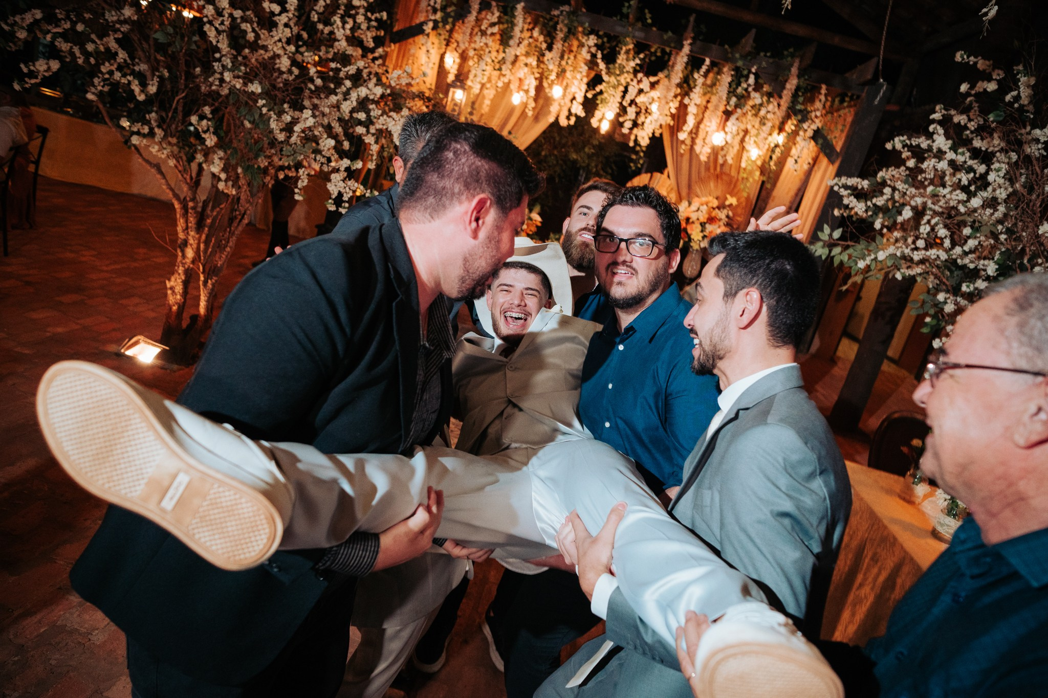 Aline & Daniel — Vila Casali / Piratininga SP. Robson Colaço