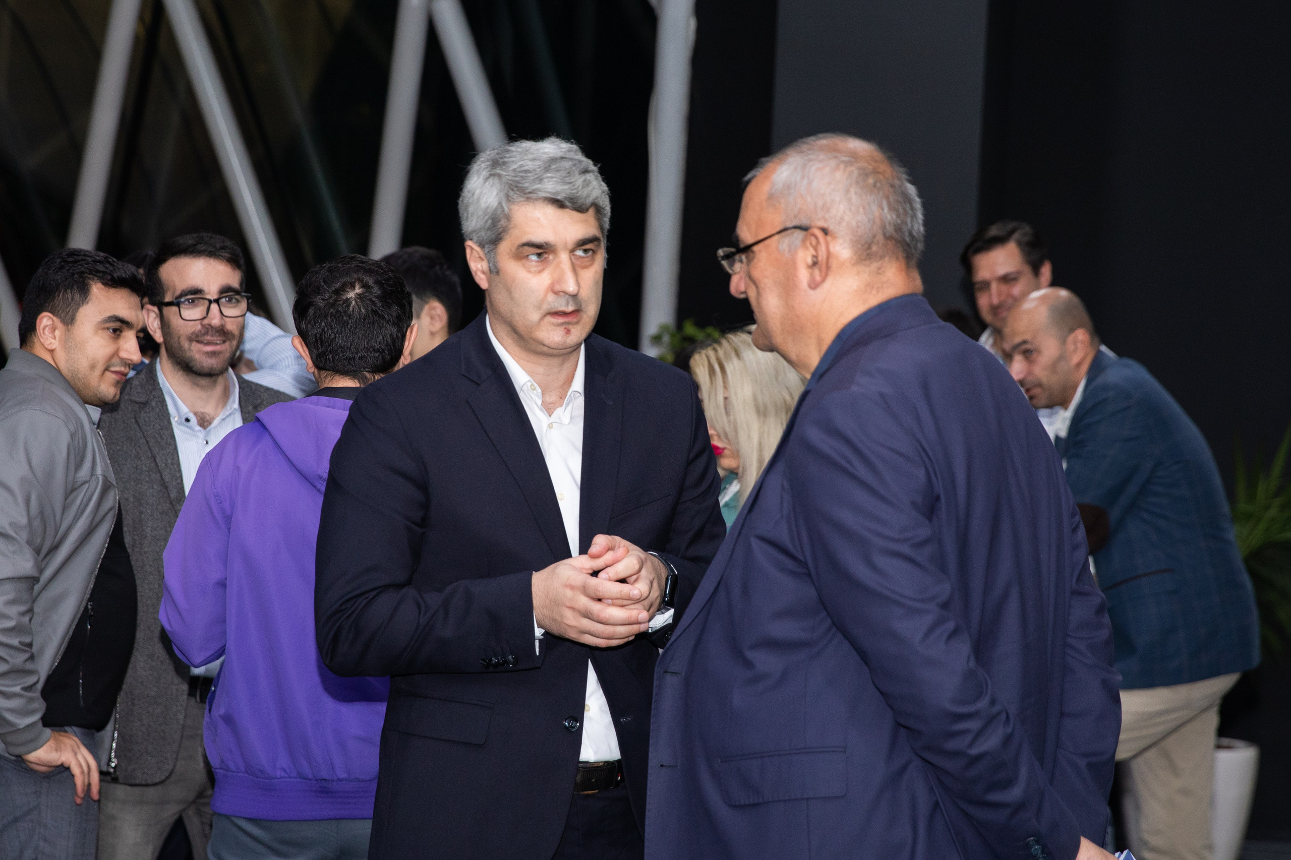 “Astronomiyada Əsas Anlayışlar” kitabının və “Fəza və Zamanın Elçiləri” filminin təqdimatı. Həvəskar Astronomlar Cəmiyyəti — Astronomy.az