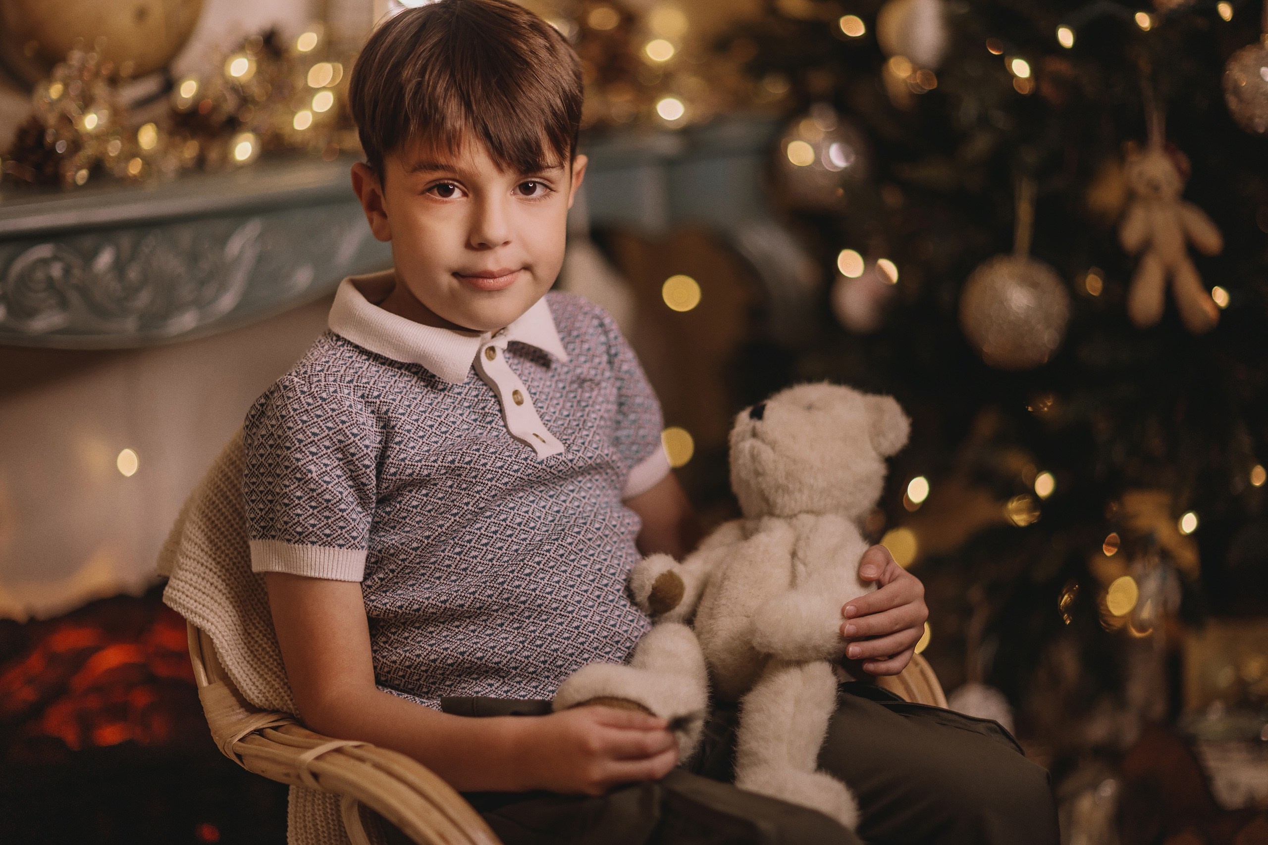 11.28.2025 Christmas Photoshoot. Wedding family event photographer in Chicago Nick Yushevich